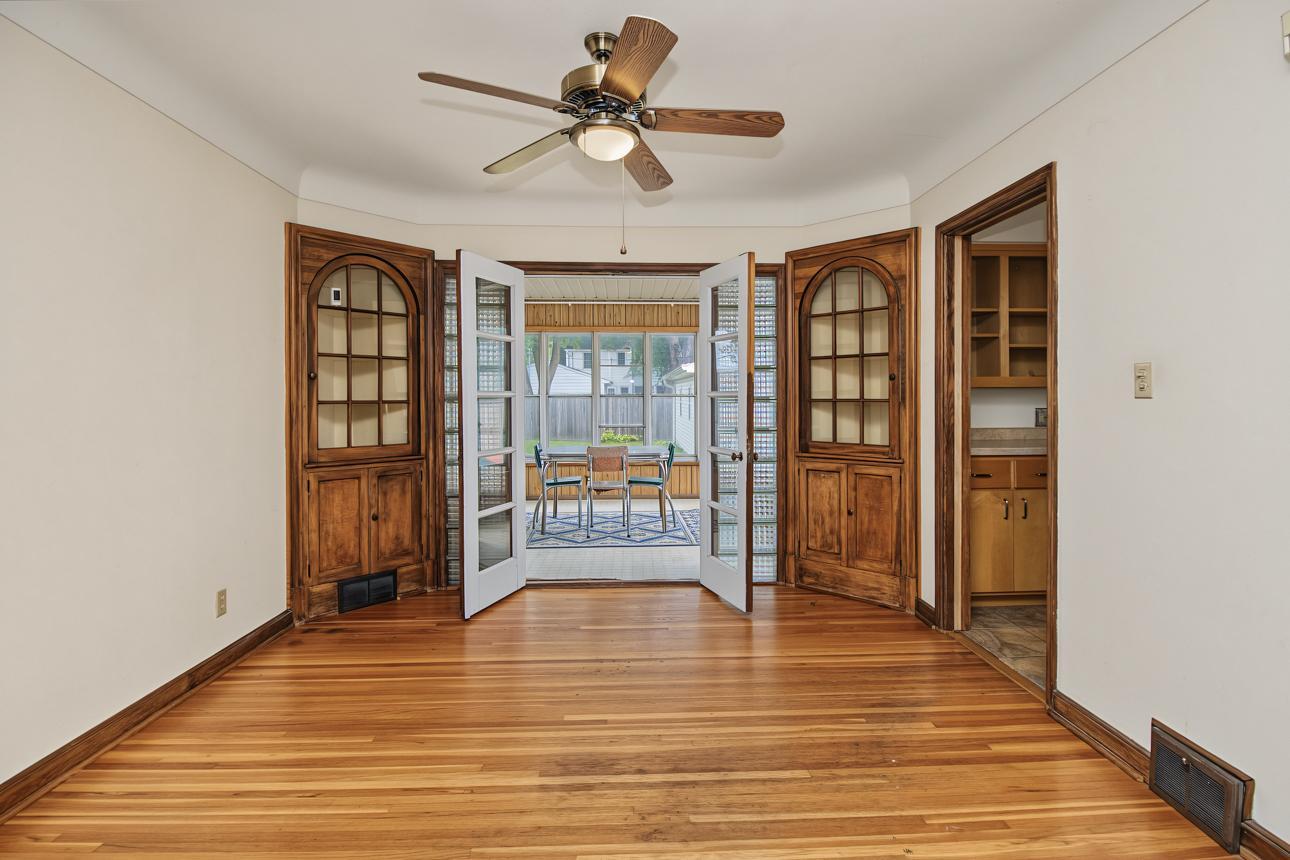 View of Residential at 1796 Holton Street, Falcon Heights MN 55113, Falcon Heights (9 of 39) - Mike Wilen | Minnesota Team Real Estate