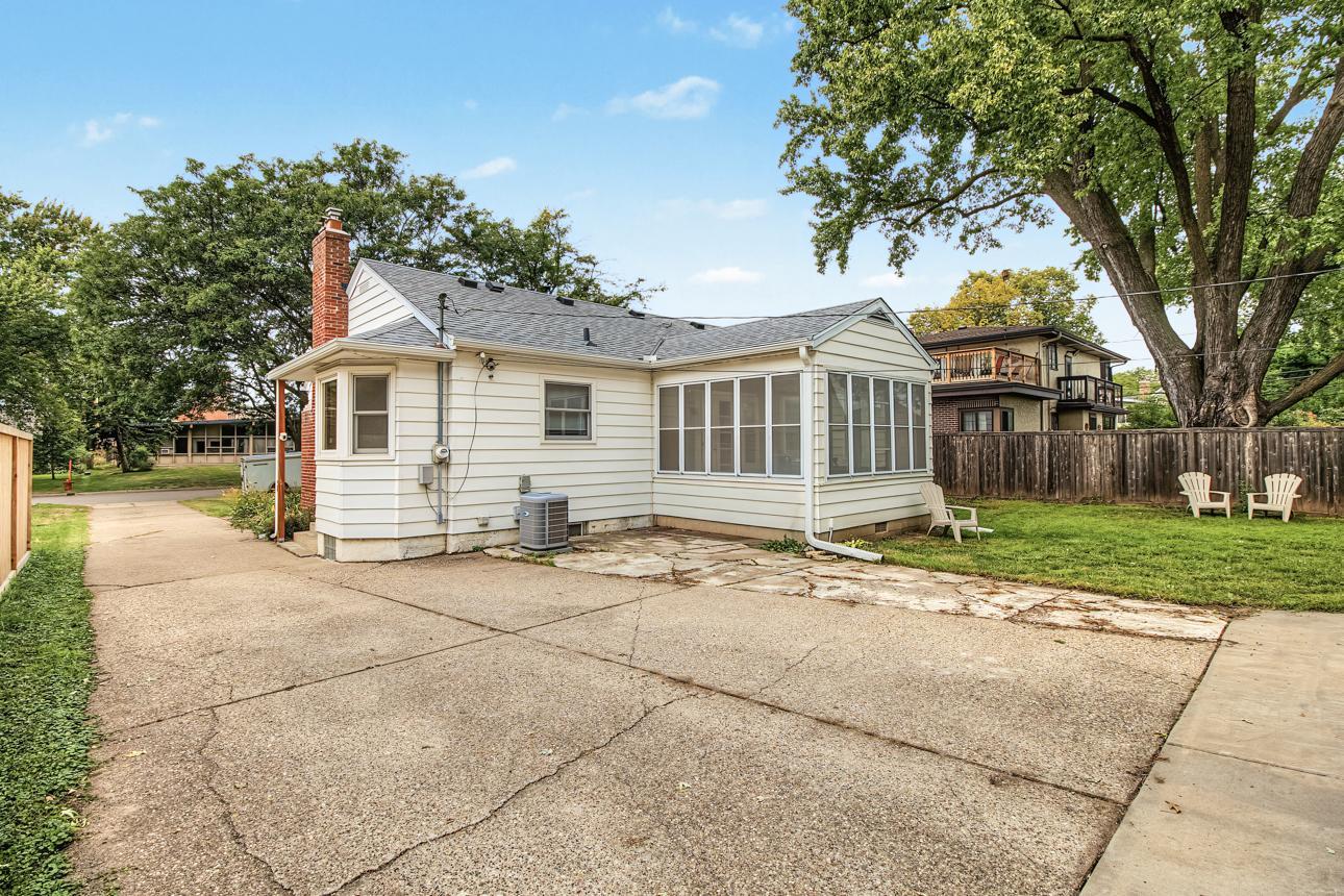 View of Residential at 1796 Holton Street, Falcon Heights MN 55113, Falcon Heights (36 of 39) - Mike Wilen | Minnesota Team Real Estate