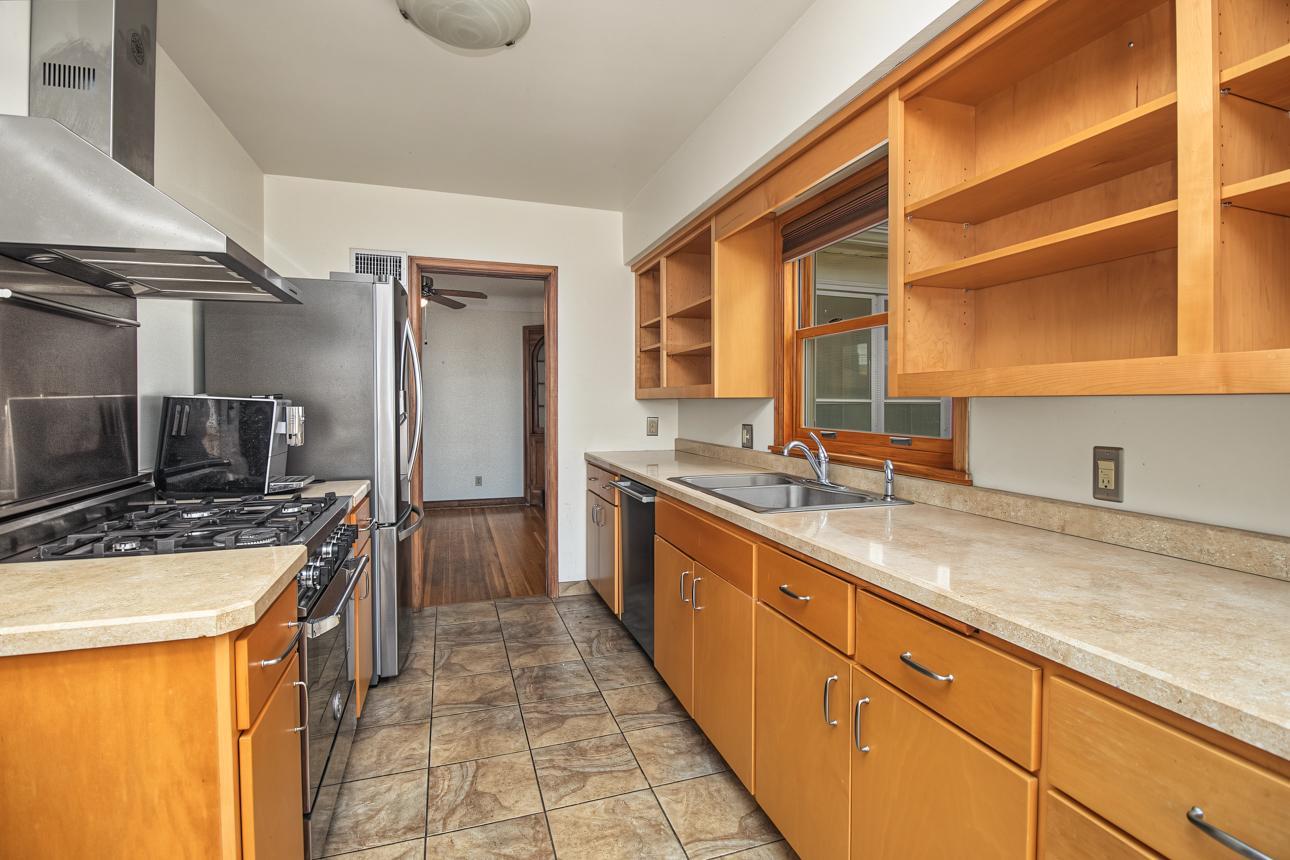 View of Residential at 1796 Holton Street, Falcon Heights MN 55113, Falcon Heights (16 of 39) - Mike Wilen | Minnesota Team Real Estate