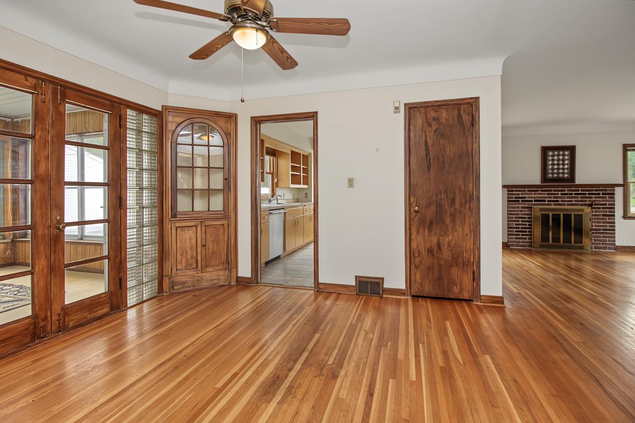 View of Residential at 1796 Holton Street, Falcon Heights MN 55113, Falcon Heights (12 of 39) - Mike Wilen | Minnesota Team Real Estate
