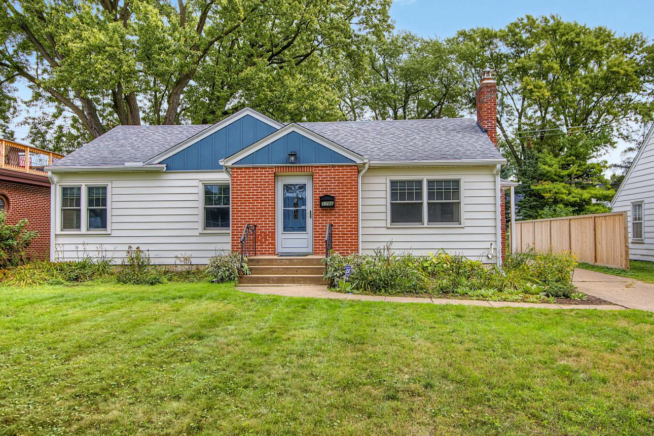 View of Residential at 1796 Holton Street, Falcon Heights MN 55113, Falcon Heights (2 of 39) - Mike Wilen | Minnesota Team Real Estate