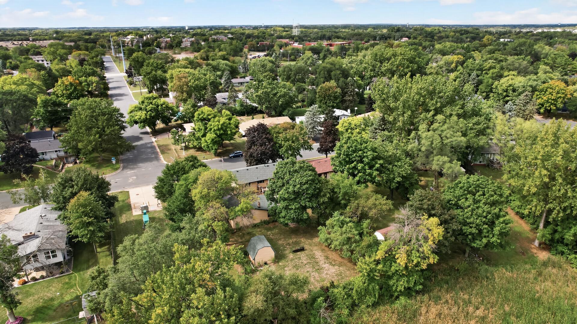 View of Residential at 802 Charlotte Drive, Anoka MN 55303, Anoka (36 of 48) - Mike Wilen | Minnesota Team Real Estate