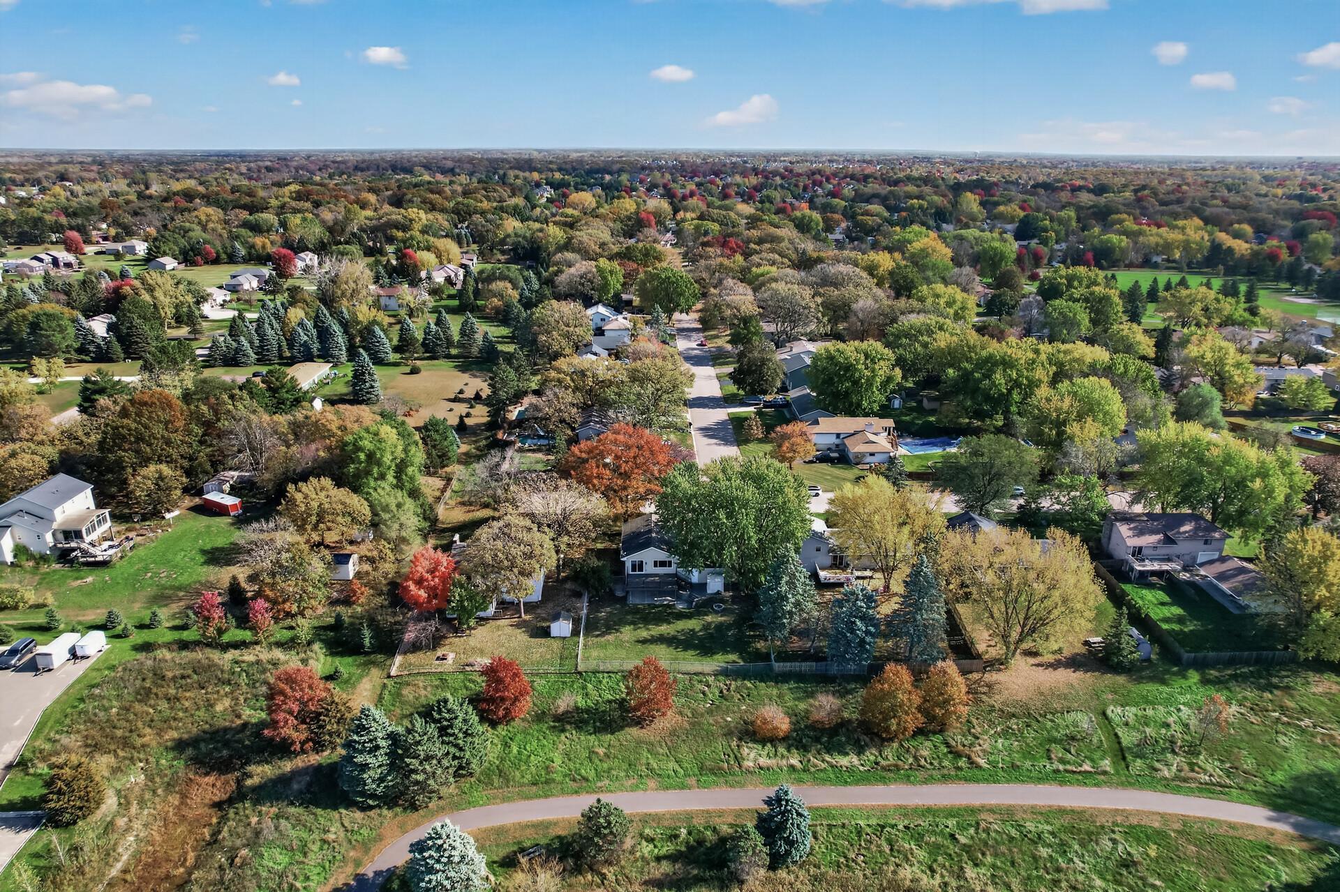 View of Residential at 13270 Davenport Street, Blaine MN 55449, Blaine (46 of 52) - Mike Wilen | Minnesota Team Real Estate