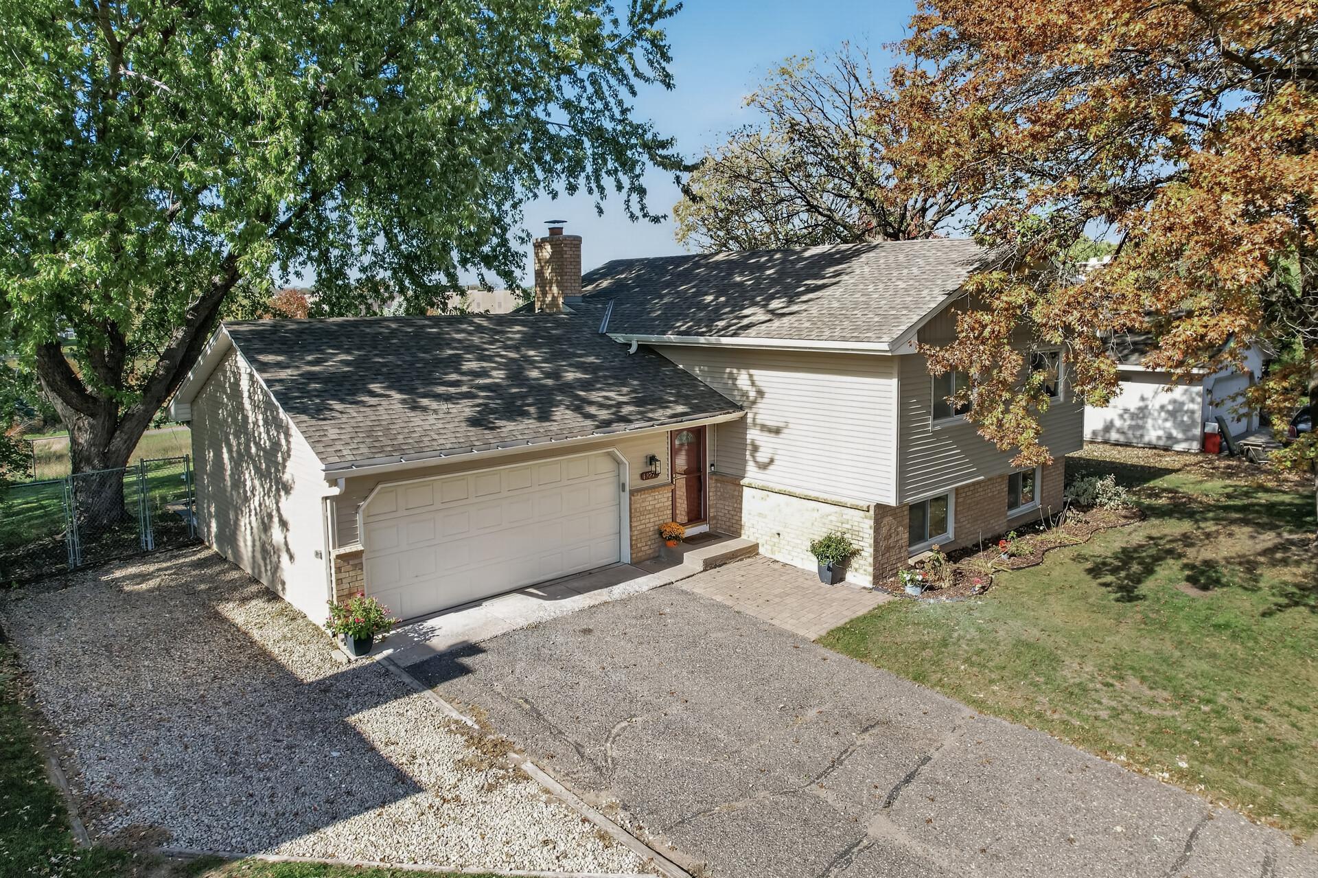 View of Residential at 13270 Davenport Street, Blaine MN 55449, Blaine (6 of 52) - Mike Wilen | Minnesota Team Real Estate