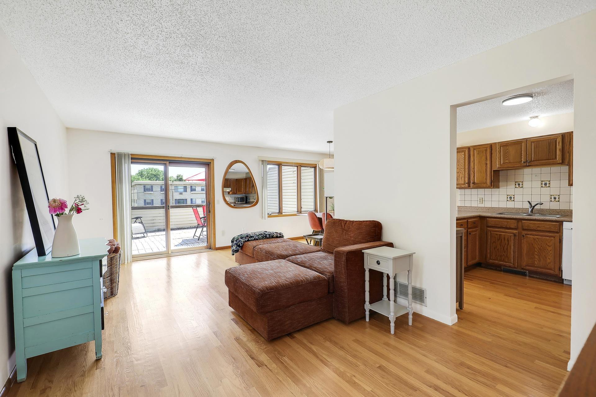 View of Residential Income at 1791 Morgan Avenue, Saint Paul MN 55116, Saint Paul (9 of 49) - Mike Wilen | Minnesota Team Real Estate