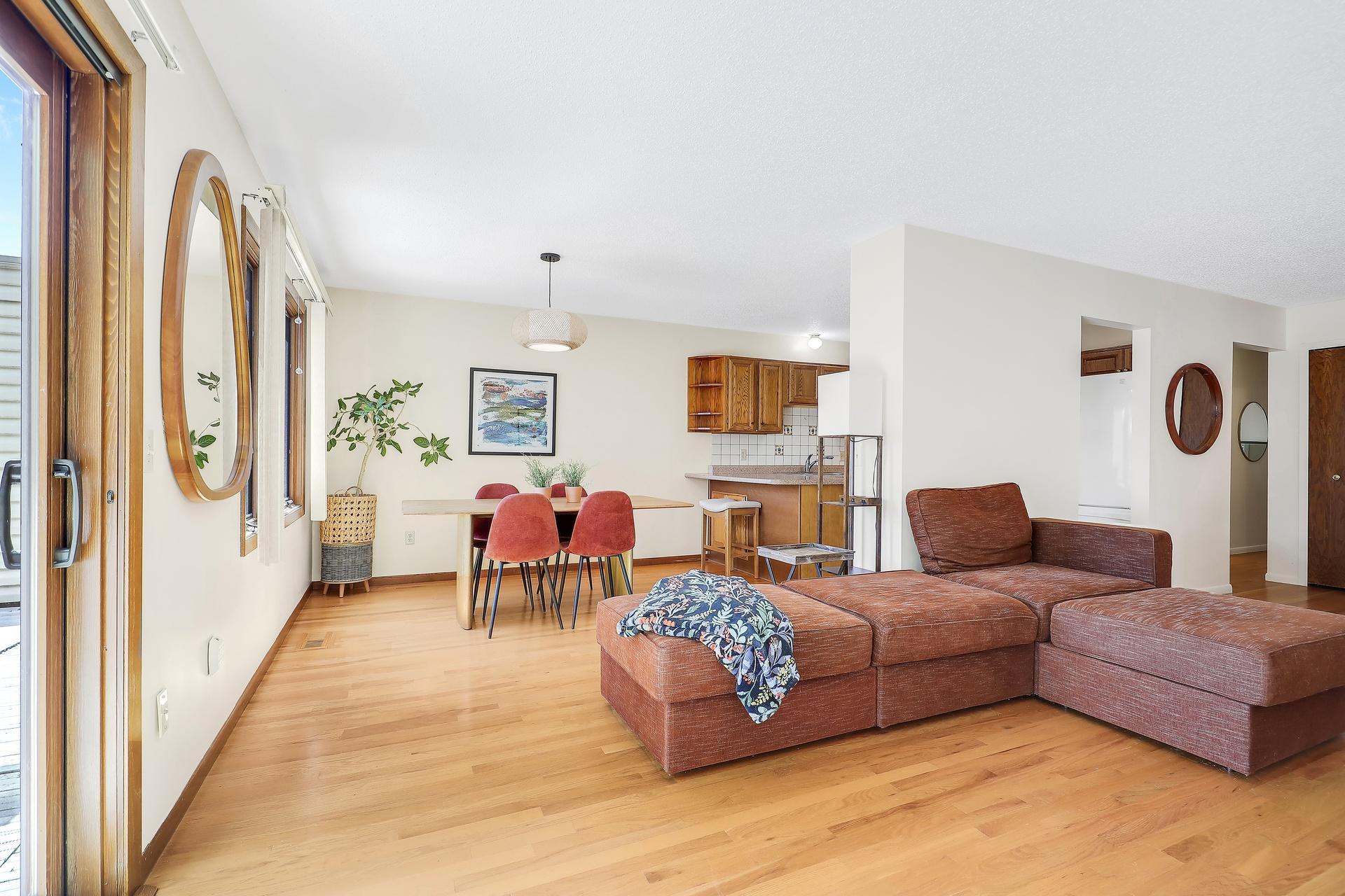 View of Residential Income at 1791 Morgan Avenue, Saint Paul MN 55116, Saint Paul (7 of 49) - Mike Wilen | Minnesota Team Real Estate