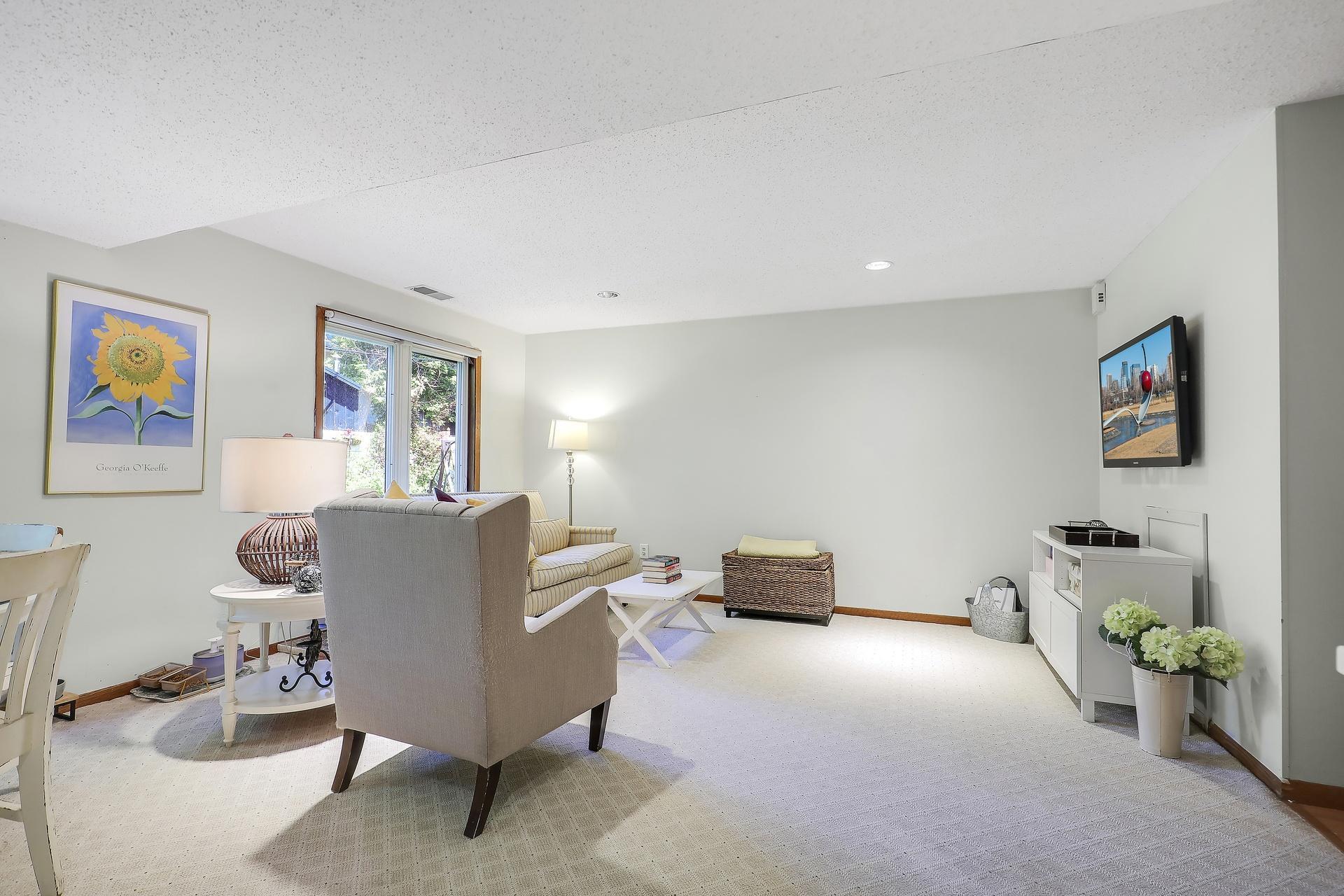 View of Residential Income at 1791 Morgan Avenue, Saint Paul MN 55116, Saint Paul (31 of 49) - Mike Wilen | Minnesota Team Real Estate