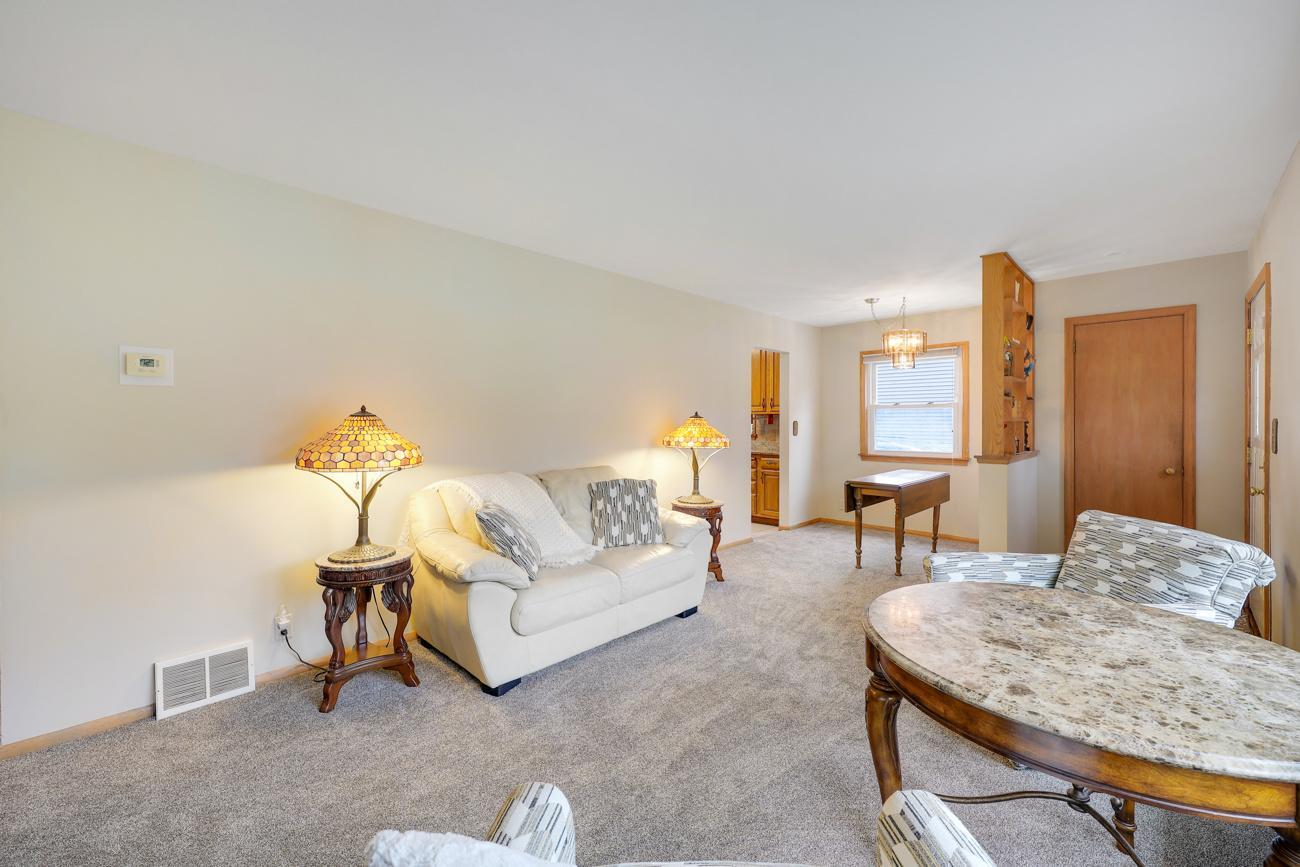 View of Residential at 6324 Lee Avenue, Brooklyn Center MN 55429, Brooklyn Center (10 of 37) - Mike Wilen | Minnesota Team Real Estate