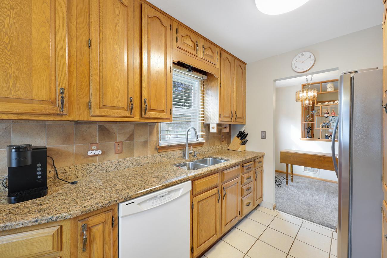 View of Residential at 6324 Lee Avenue, Brooklyn Center MN 55429, Brooklyn Center (13 of 37) - Mike Wilen | Minnesota Team Real Estate