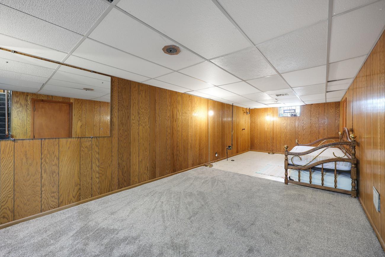 View of Residential at 6324 Lee Avenue, Brooklyn Center MN 55429, Brooklyn Center (24 of 37) - Mike Wilen | Minnesota Team Real Estate