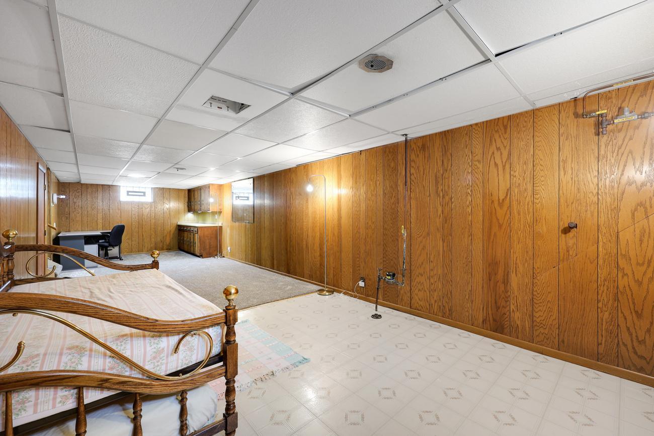View of Residential at 6324 Lee Avenue, Brooklyn Center MN 55429, Brooklyn Center (25 of 37) - Mike Wilen | Minnesota Team Real Estate