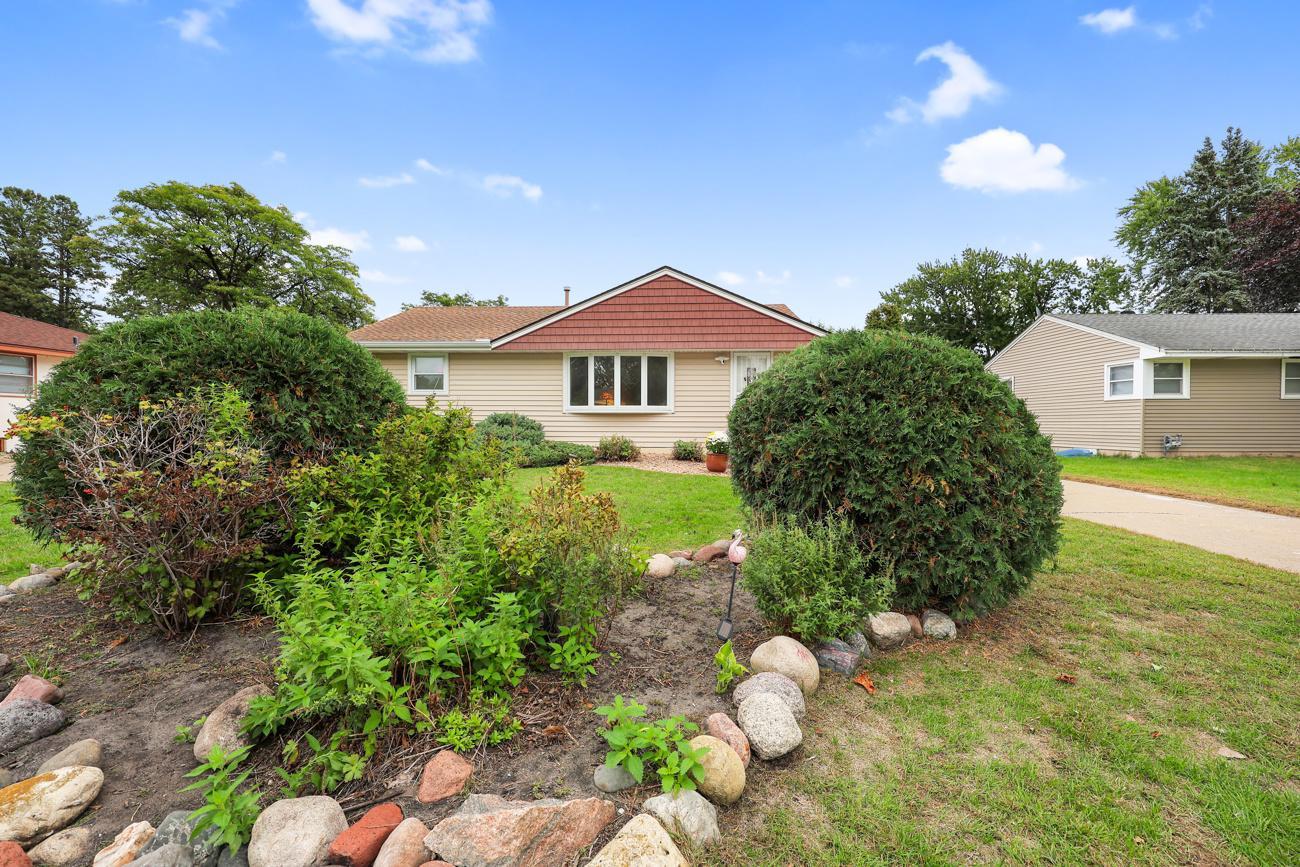 View of Residential at 6324 Lee Avenue, Brooklyn Center MN 55429, Brooklyn Center (4 of 37) - Mike Wilen | Minnesota Team Real Estate