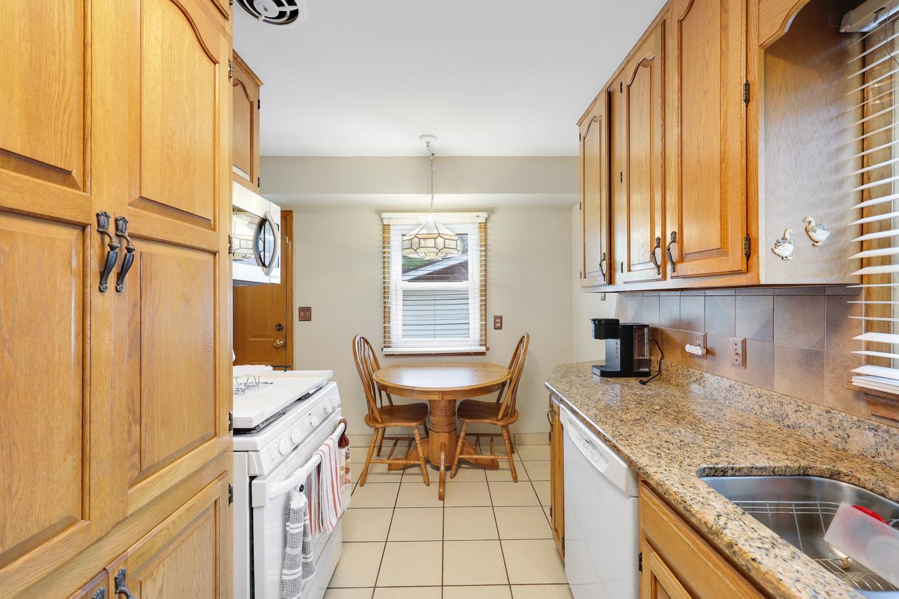 View of Residential at 6324 Lee Avenue, Brooklyn Center MN 55429, Brooklyn Center (14 of 37) - Mike Wilen | Minnesota Team Real Estate