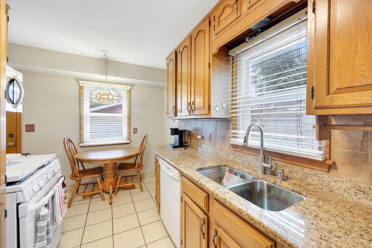 View of Residential at 6324 Lee Avenue, Brooklyn Center MN 55429, Brooklyn Center (15 of 37) - Mike Wilen | Minnesota Team Real Estate