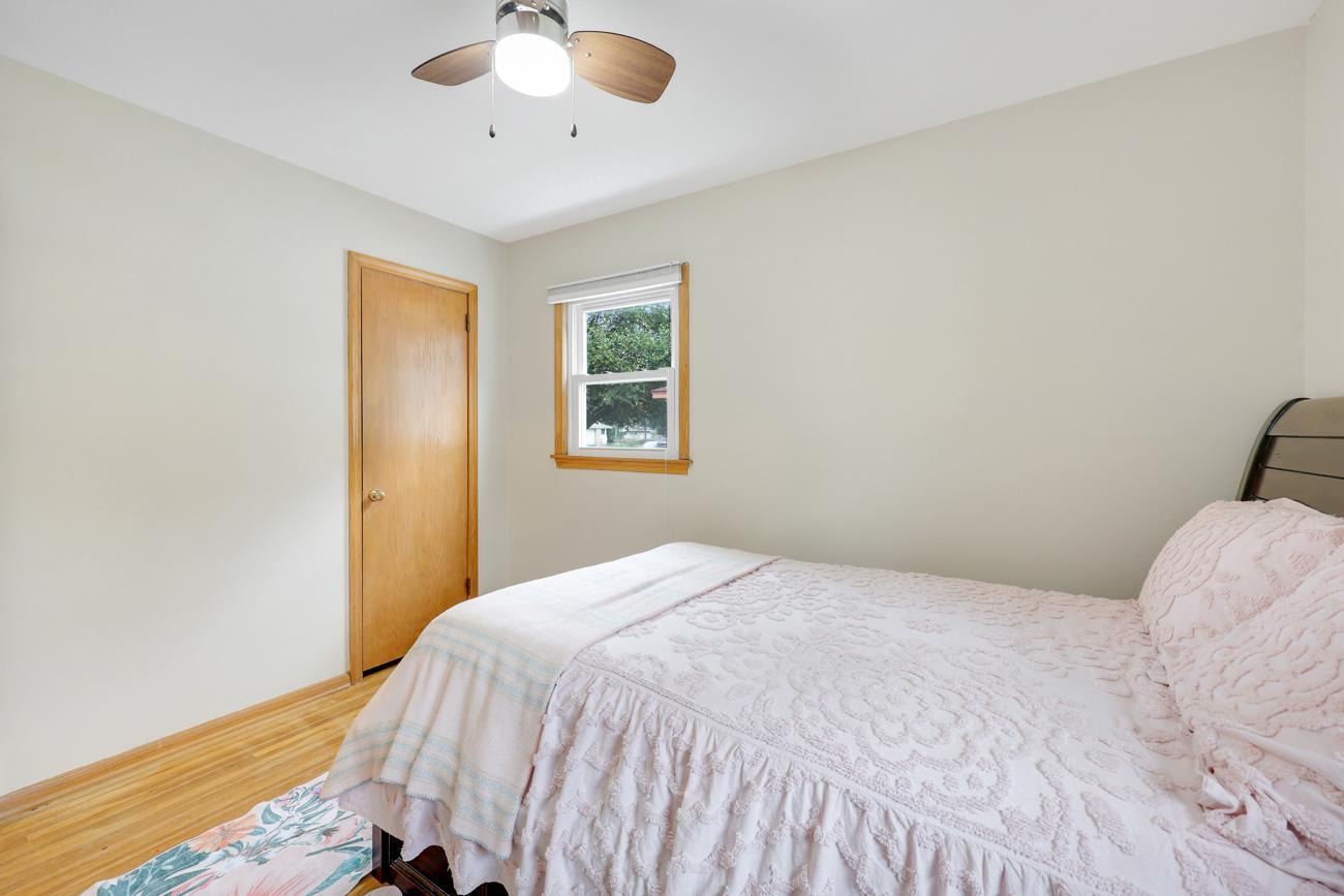 View of Residential at 6324 Lee Avenue, Brooklyn Center MN 55429, Brooklyn Center (17 of 37) - Mike Wilen | Minnesota Team Real Estate