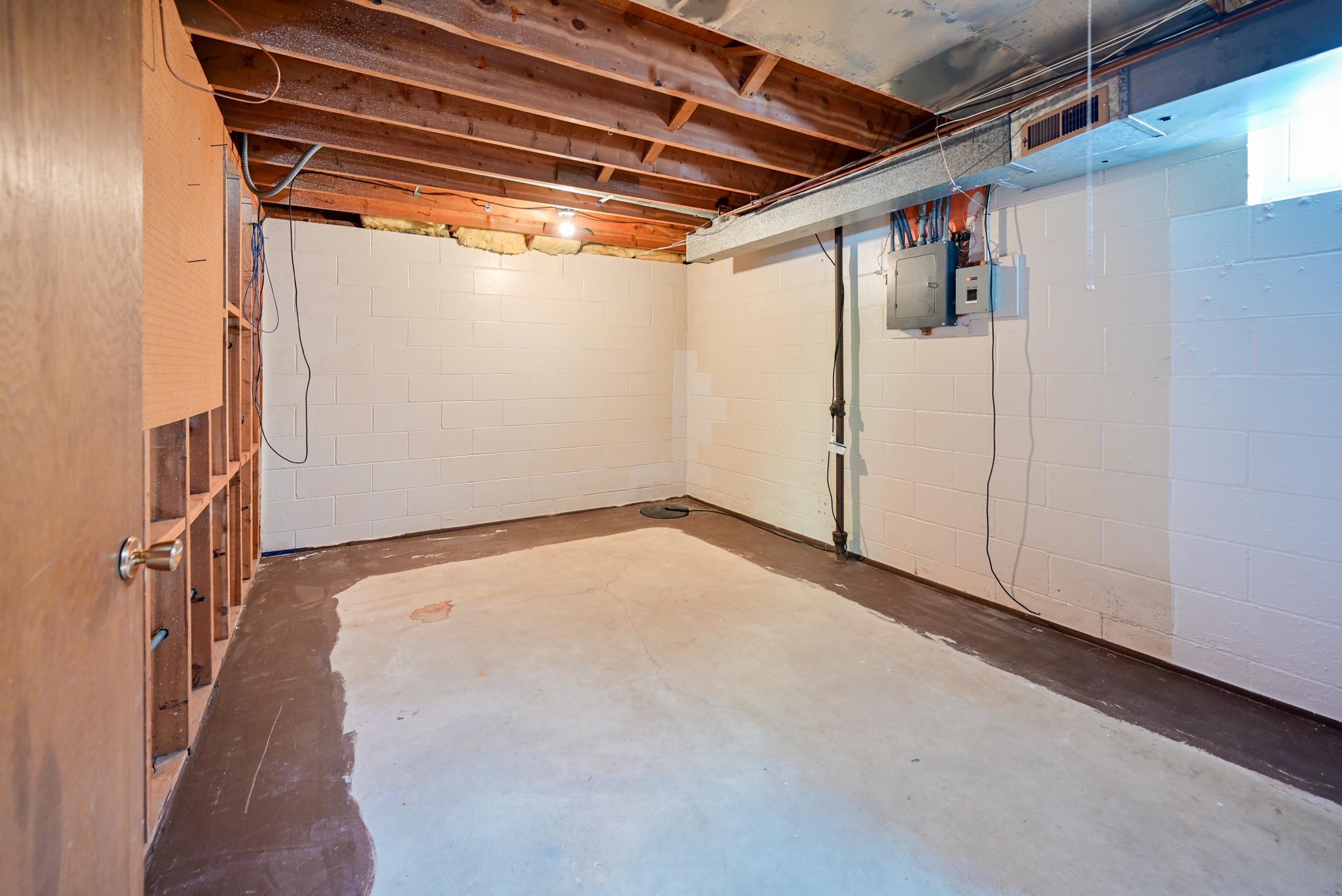 View of Residential at 2601 Brookview Drive, Burnsville MN 55337, Burnsville (36 of 38) - Mike Wilen | Minnesota Team Real Estate