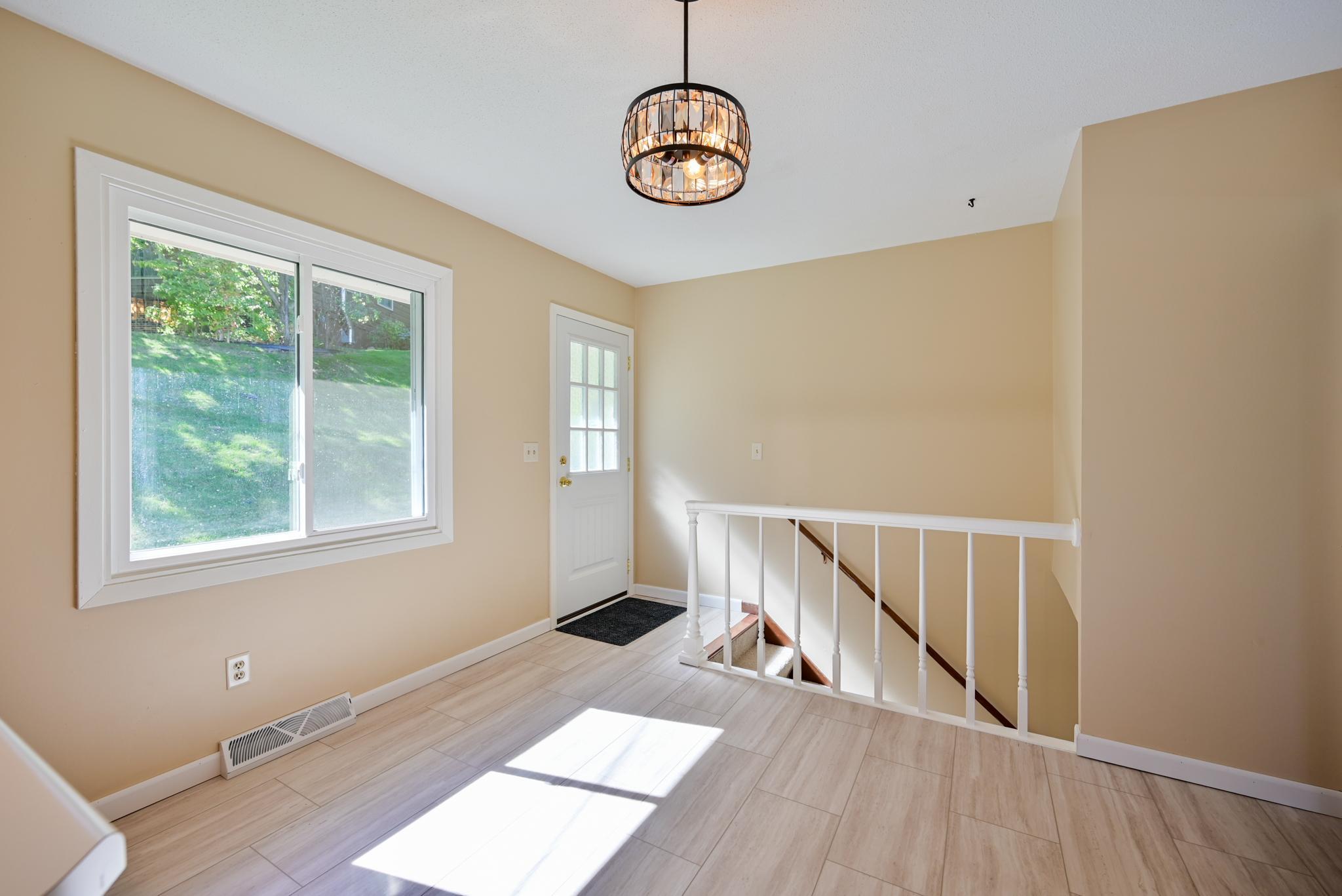 View of Residential at 2601 Brookview Drive, Burnsville MN 55337, Burnsville (14 of 38) - Mike Wilen | Minnesota Team Real Estate