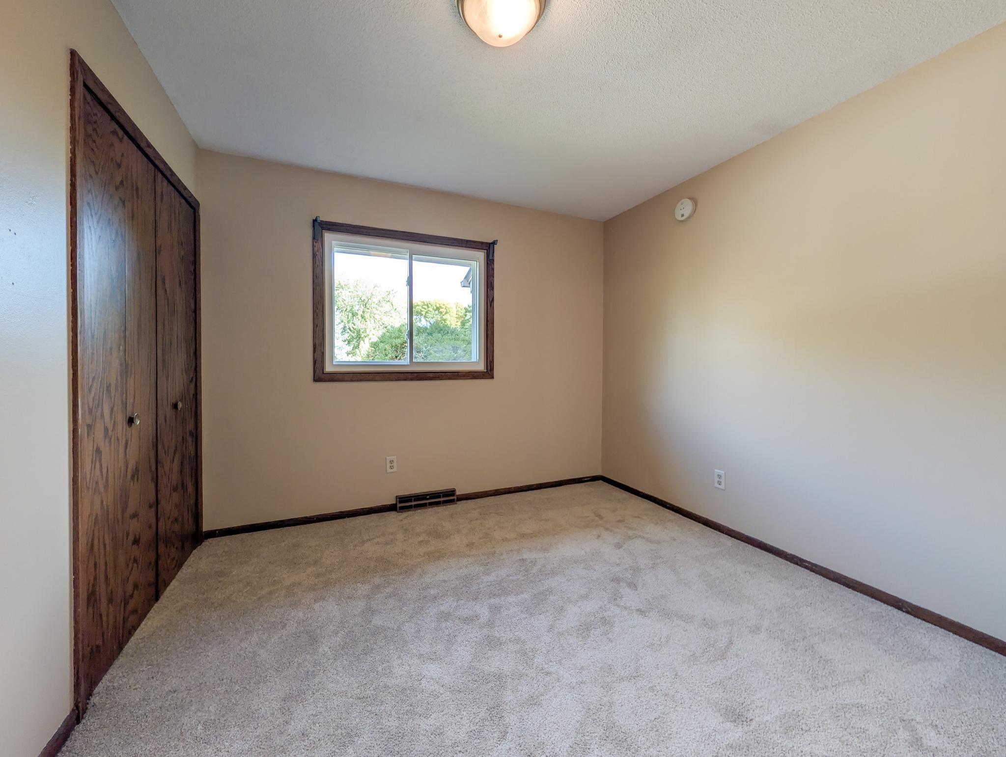 View of Residential at 2601 Brookview Drive, Burnsville MN 55337, Burnsville (13 of 26) - Mike Wilen | Minnesota Team Real Estate
