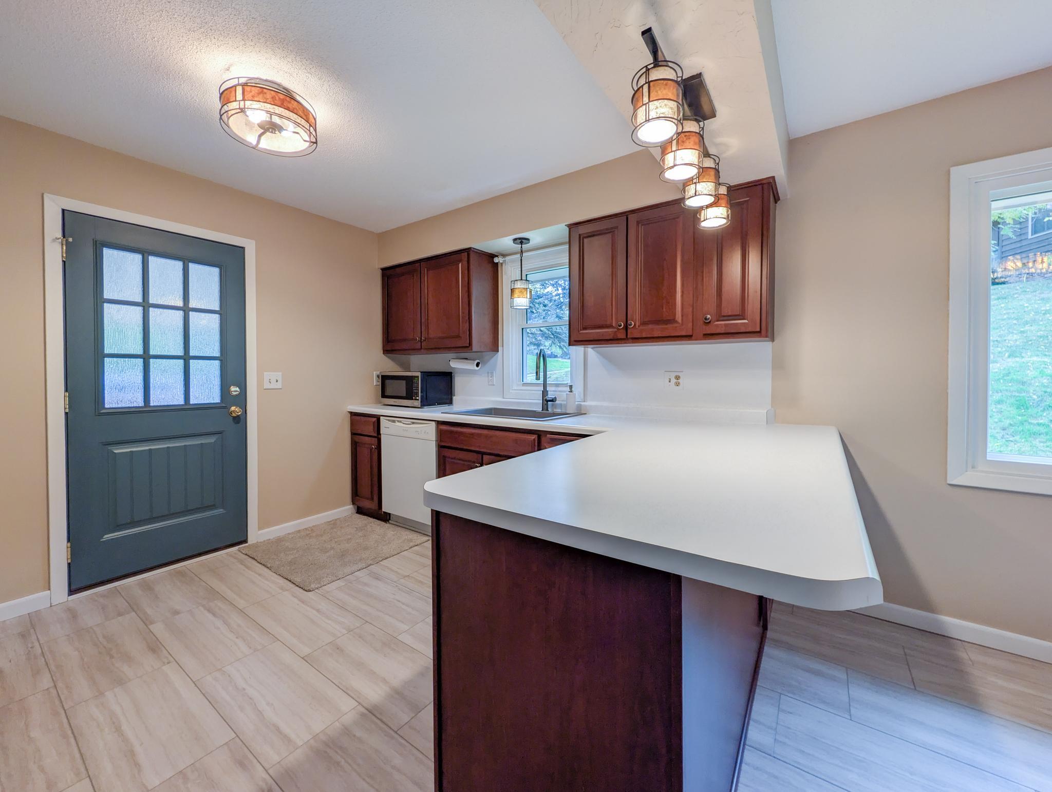 View of Residential at 2601 Brookview Drive, Burnsville MN 55337, Burnsville (3 of 26) - Mike Wilen | Minnesota Team Real Estate