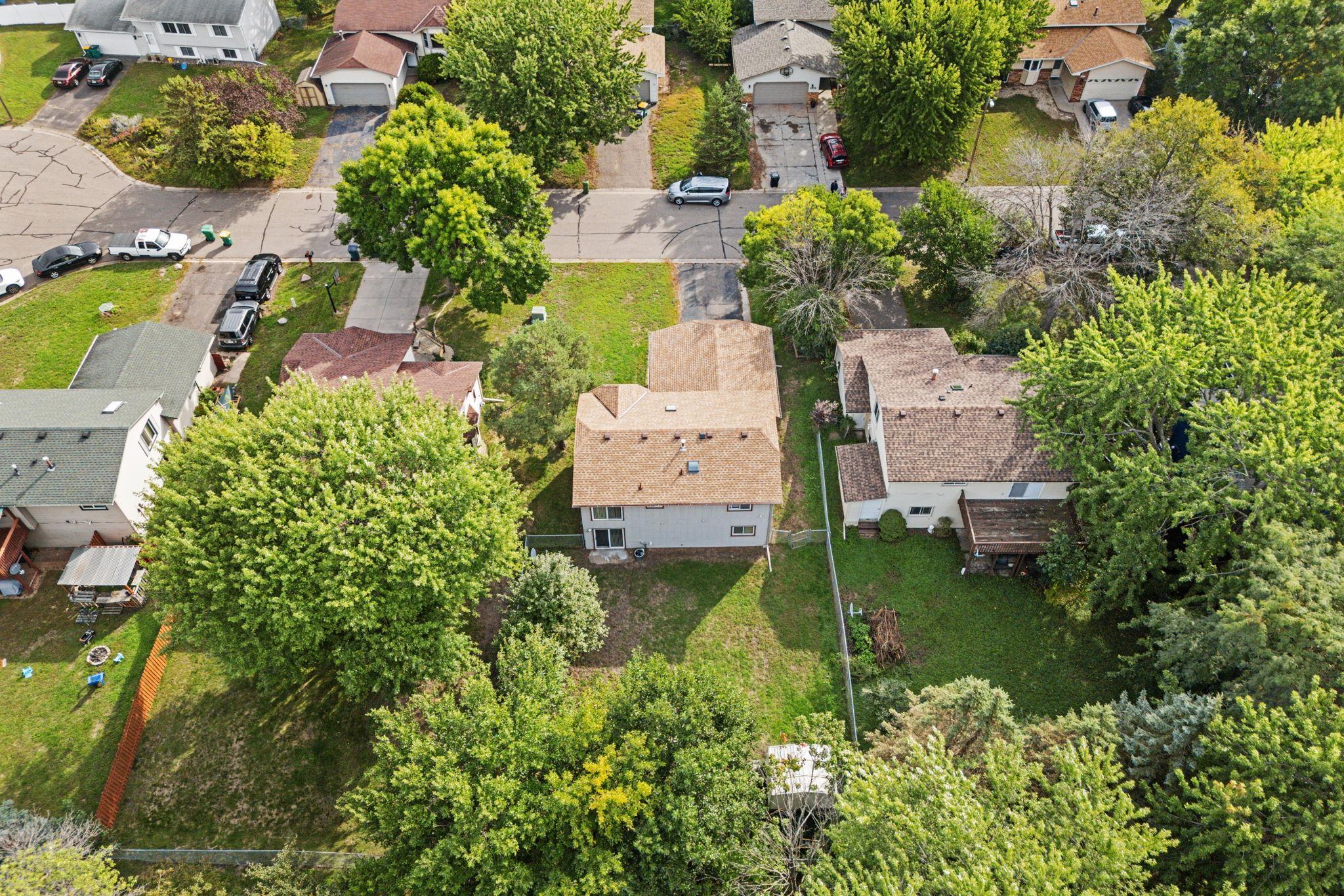View of Residential at 1652 84th Court, Brooklyn Park MN 55444, Brooklyn Park (33 of 41) - Mike Wilen | Minnesota Team Real Estate