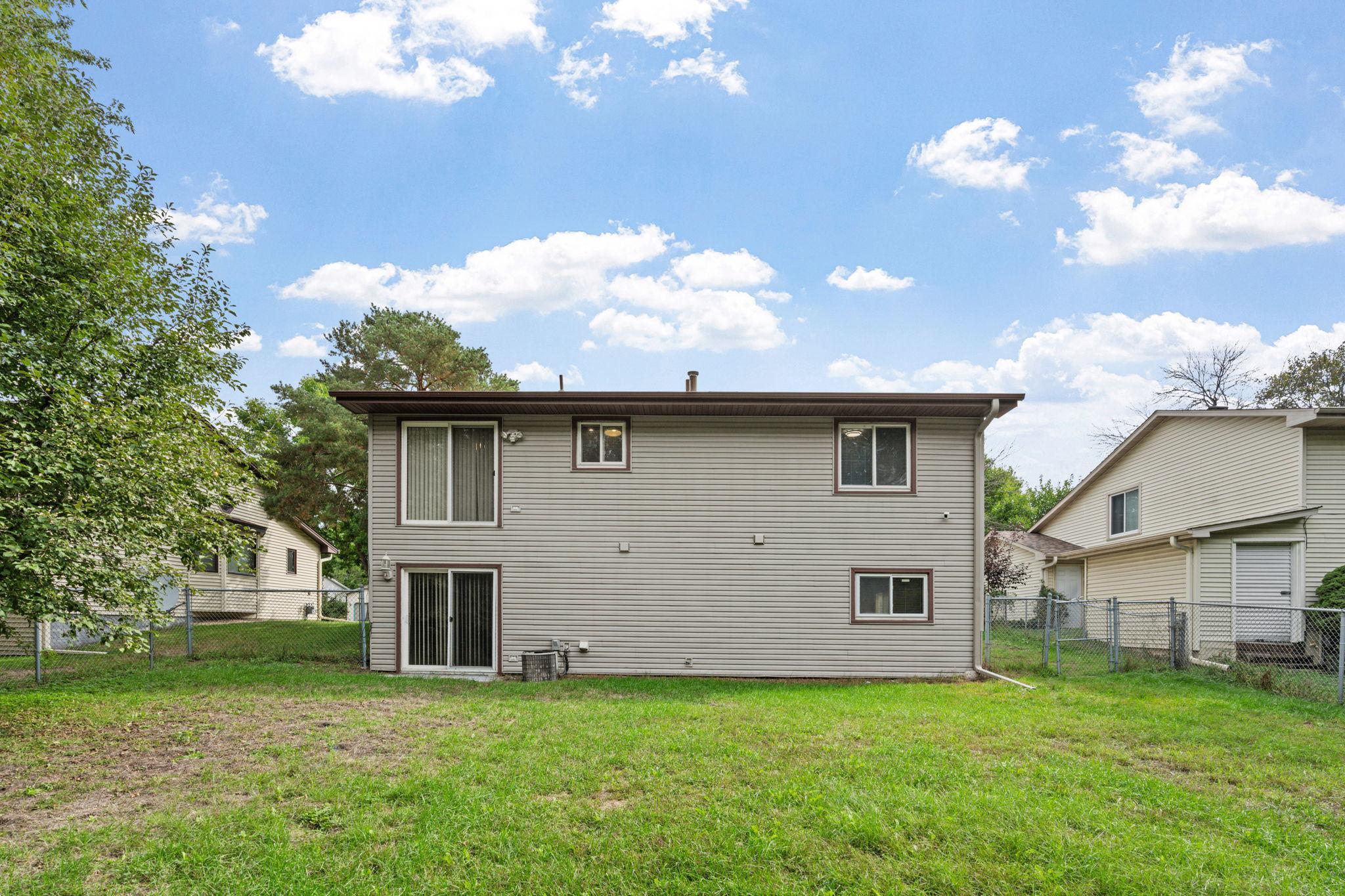 View of Residential at 1652 84th Court, Brooklyn Park MN 55444, Brooklyn Park (29 of 41) - Mike Wilen | Minnesota Team Real Estate