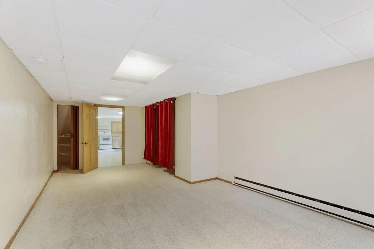 View of Residential Income at 1598 Shore Drive, Saint Paul MN 55106, Saint Paul (4 of 41) - Mike Wilen | Minnesota Team Real Estate