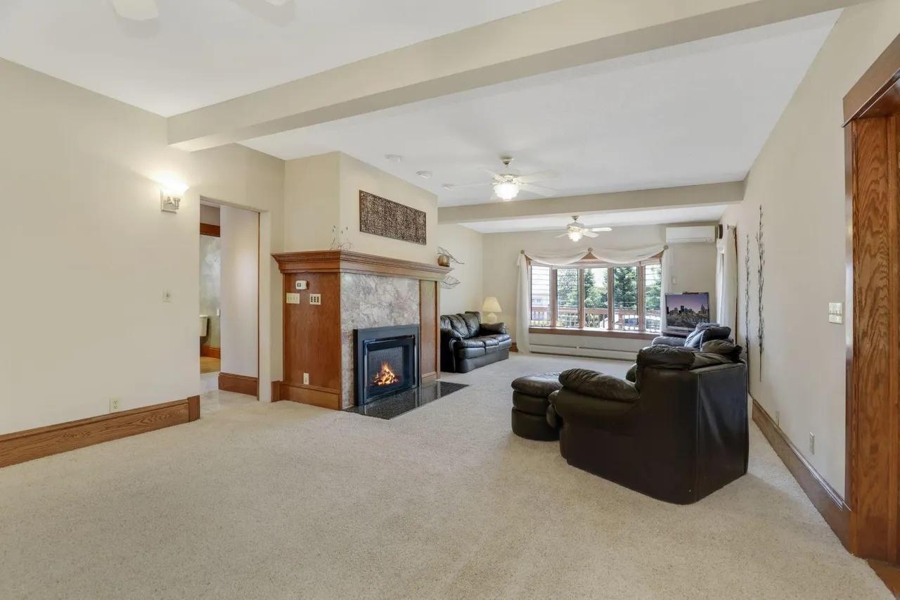 View of Residential Income at 1598 Shore Drive, Saint Paul MN 55106, Saint Paul (14 of 41) - Mike Wilen | Minnesota Team Real Estate