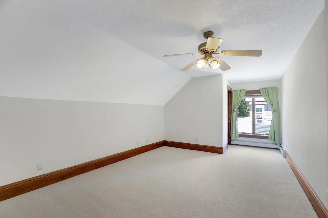 View of Residential Income at 1598 Shore Drive, Saint Paul MN 55106, Saint Paul (30 of 41) - Mike Wilen | Minnesota Team Real Estate