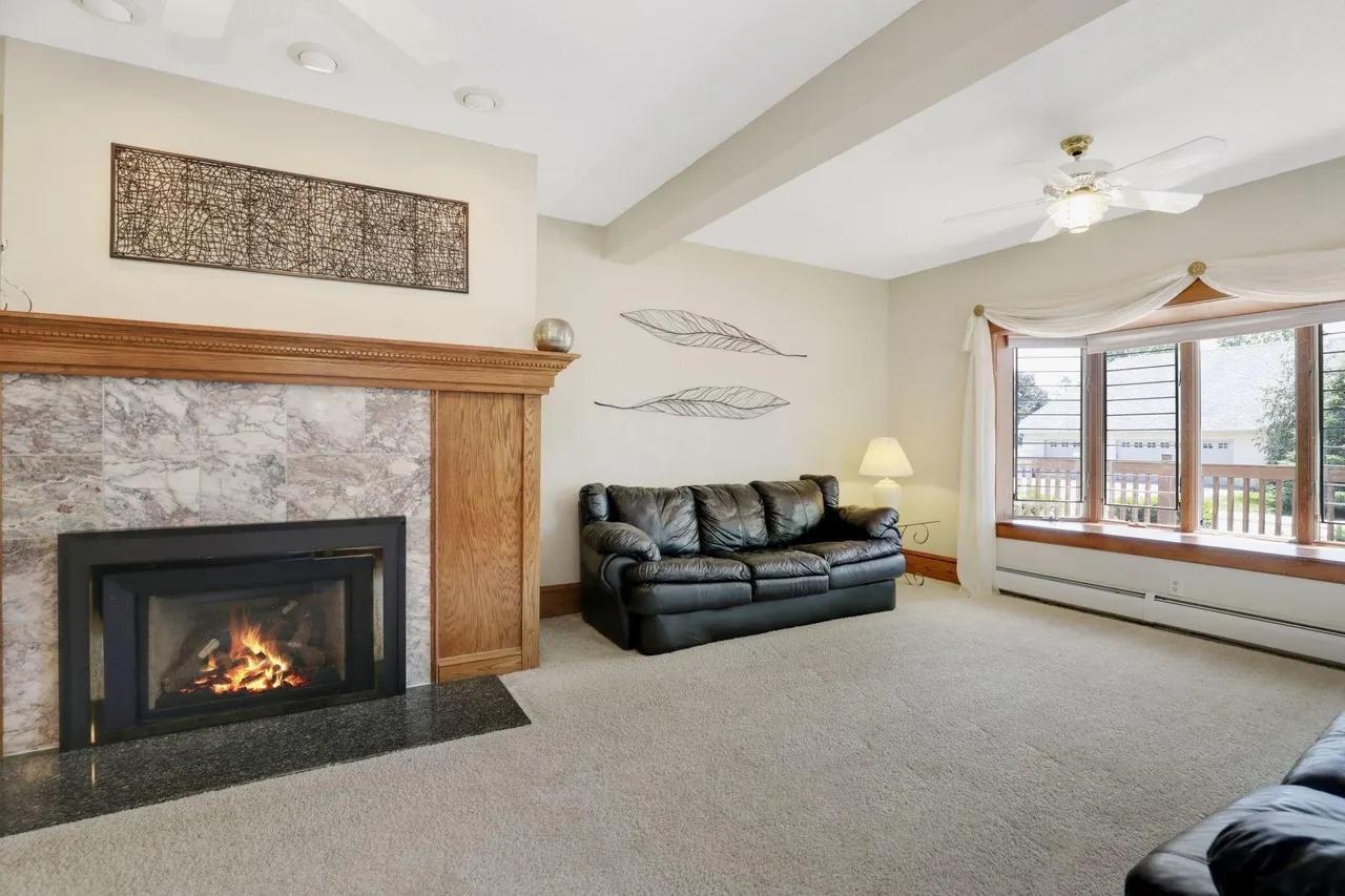 View of Residential Income at 1598 Shore Drive, Saint Paul MN 55106, Saint Paul (23 of 41) - Mike Wilen | Minnesota Team Real Estate