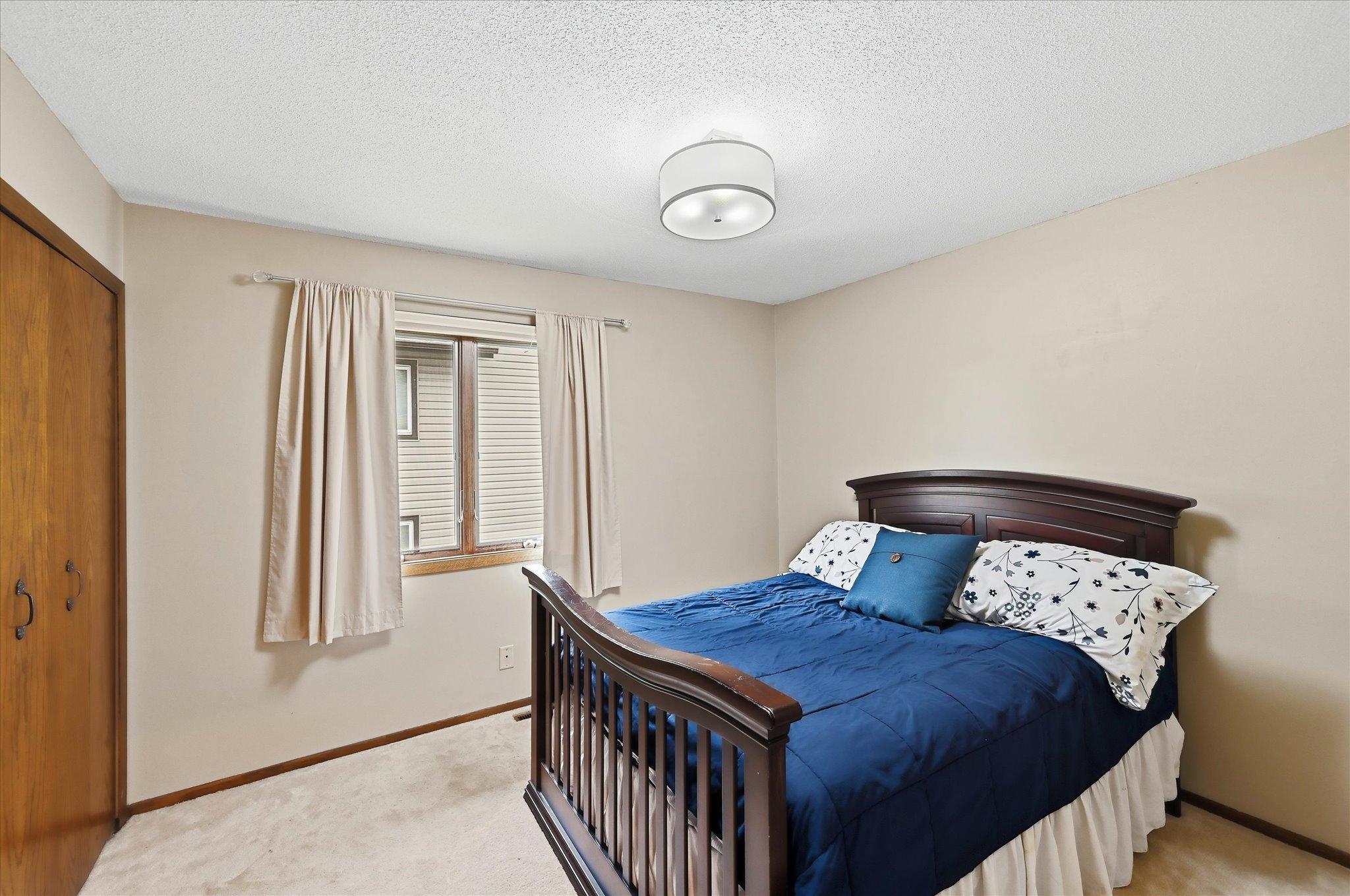 View of Residential at 2523 Oak Court, White Bear Lake MN 55110, White Bear Lake (20 of 34) - Mike Wilen | Minnesota Team Real Estate