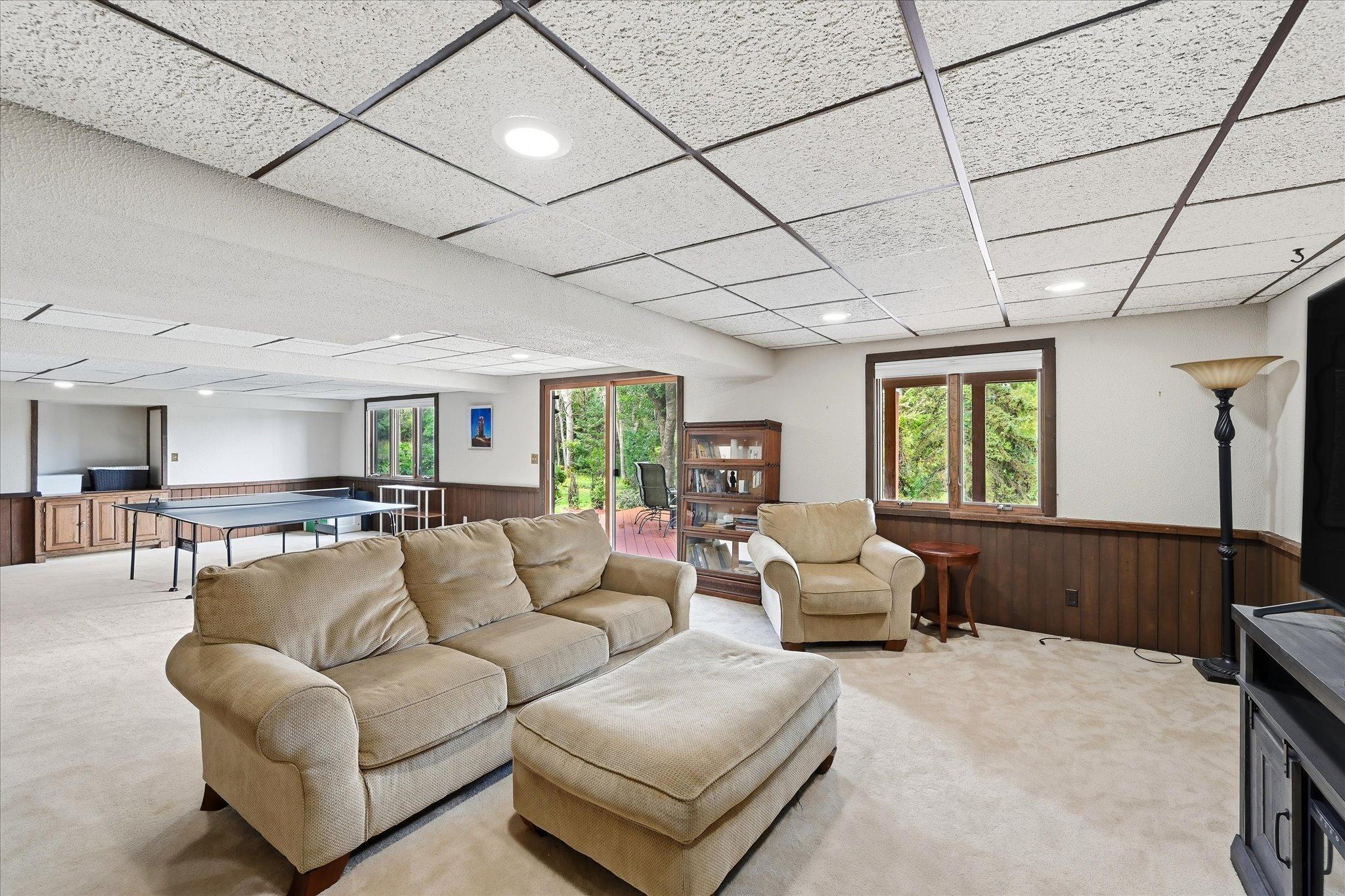 View of Residential at 2523 Oak Court, White Bear Lake MN 55110, White Bear Lake (30 of 34) - Mike Wilen | Minnesota Team Real Estate