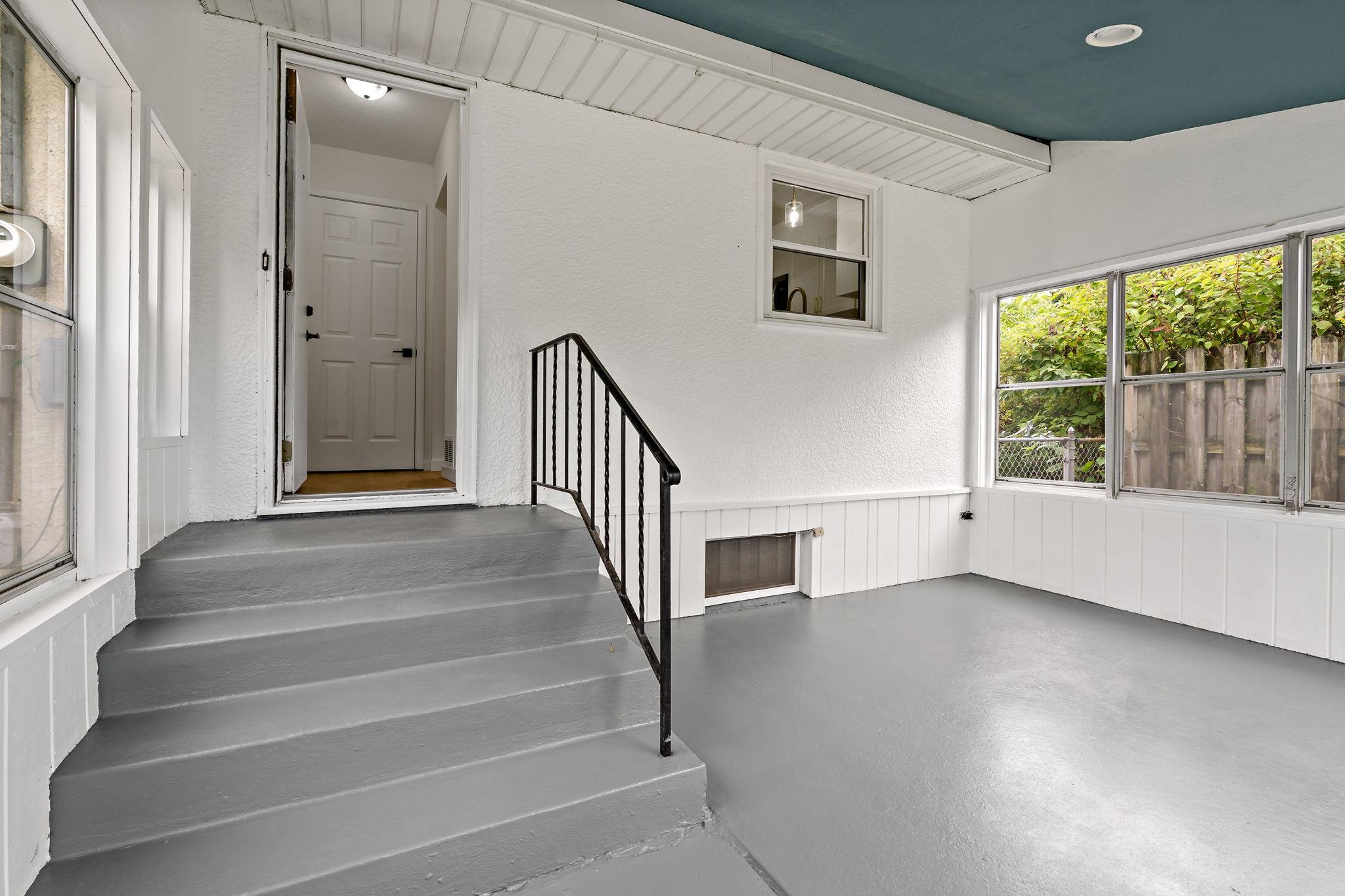 View of Residential at 1579 Leone Avenue, Saint Paul MN 55106, Saint Paul (32 of 40) - Mike Wilen | Minnesota Team Real Estate