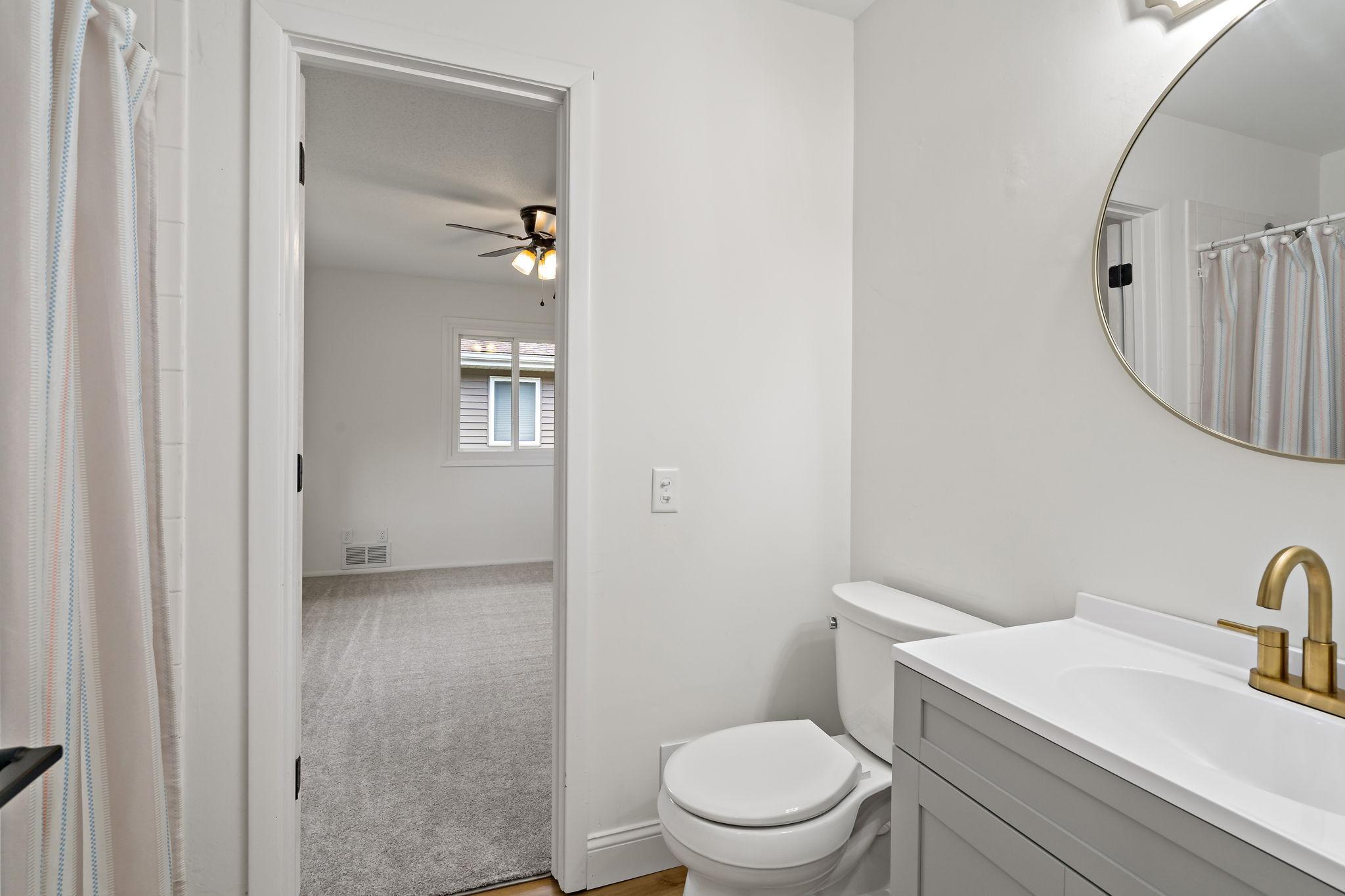 View of Residential at 1579 Leone Avenue, Saint Paul MN 55106, Saint Paul (25 of 40) - Mike Wilen | Minnesota Team Real Estate
