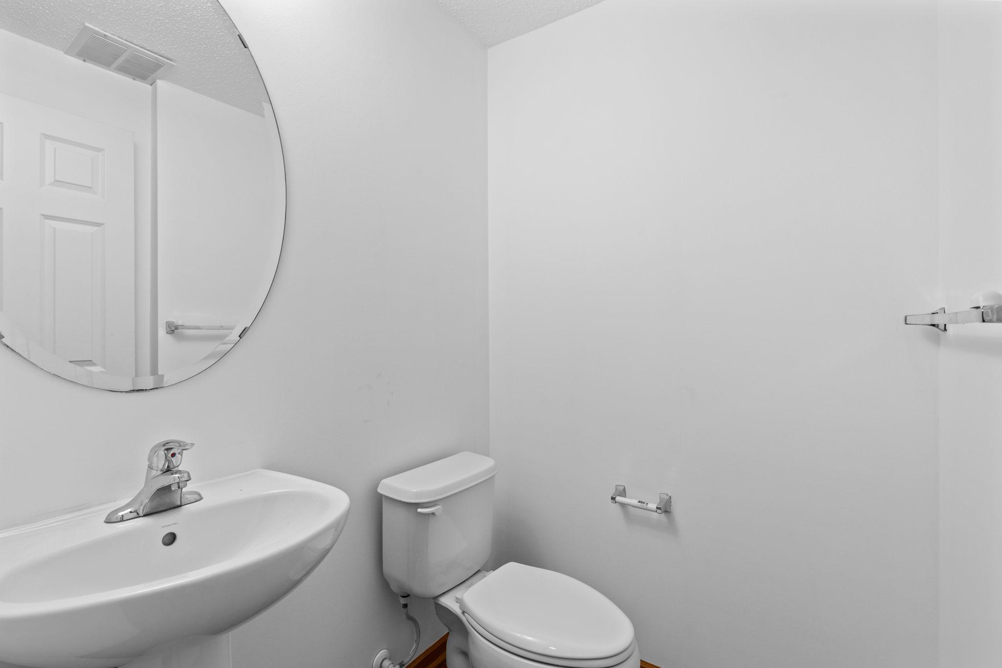 View of Residential at 1626 Woodlynn Avenue #1, Maplewood MN 55109, Maplewood (10 of 23) - Mike Wilen | Minnesota Team Real Estate
