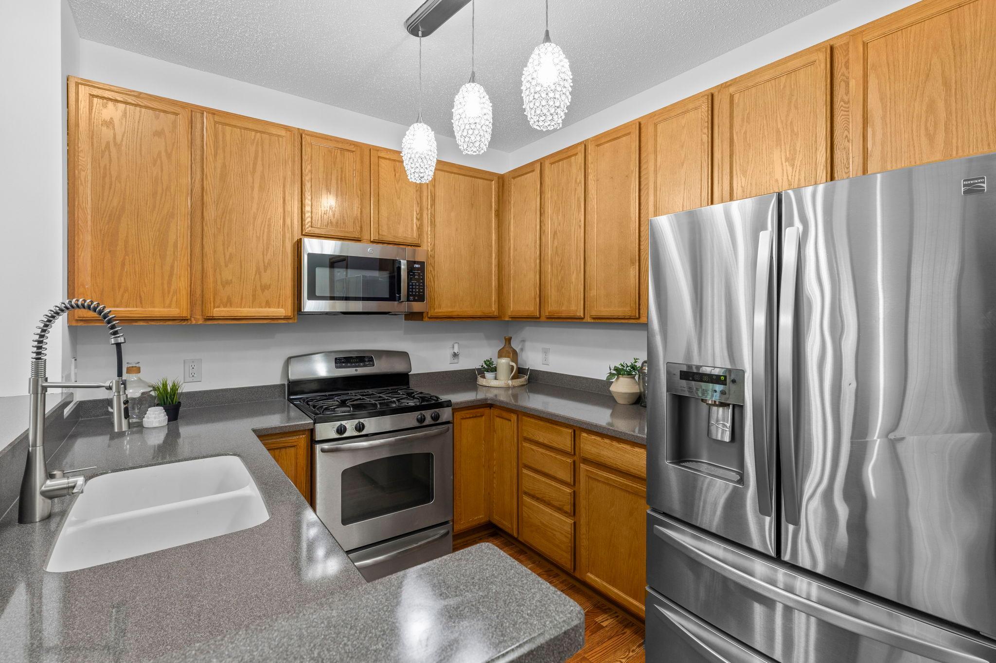 View of Residential at 1626 Woodlynn Avenue #1, Maplewood MN 55109, Maplewood (4 of 23) - Mike Wilen | Minnesota Team Real Estate