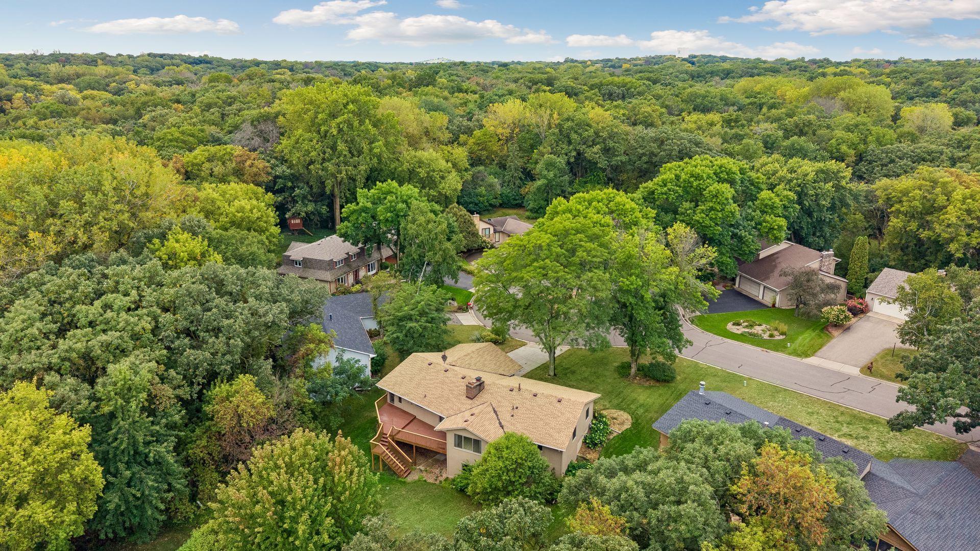 View of Residential at 2716 Isle Royale Court, Burnsville MN 55337, Burnsville (44 of 63) - Mike Wilen | Minnesota Team Real Estate