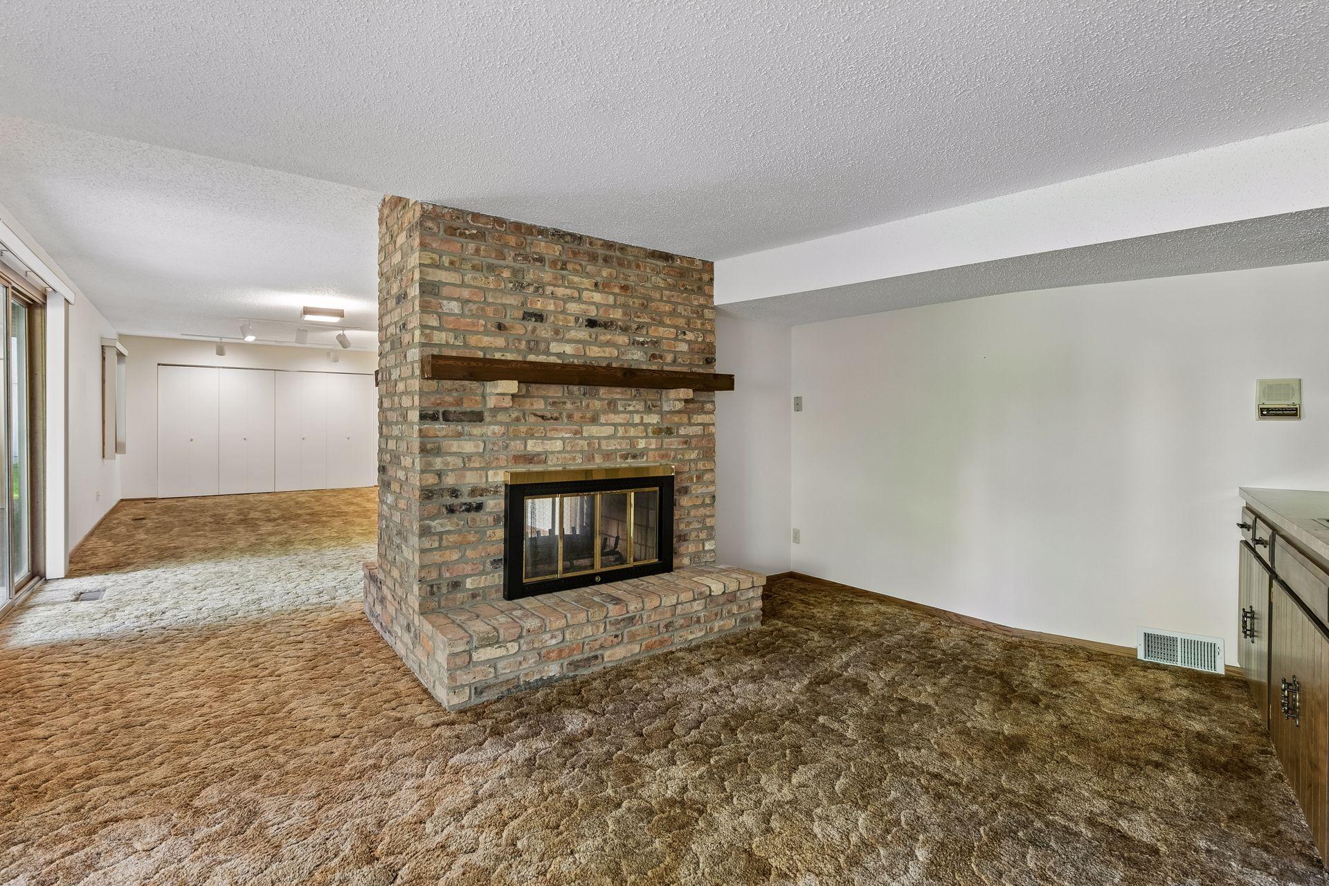 View of Residential at 2716 Isle Royale Court, Burnsville MN 55337, Burnsville (30 of 63) - Mike Wilen | Minnesota Team Real Estate