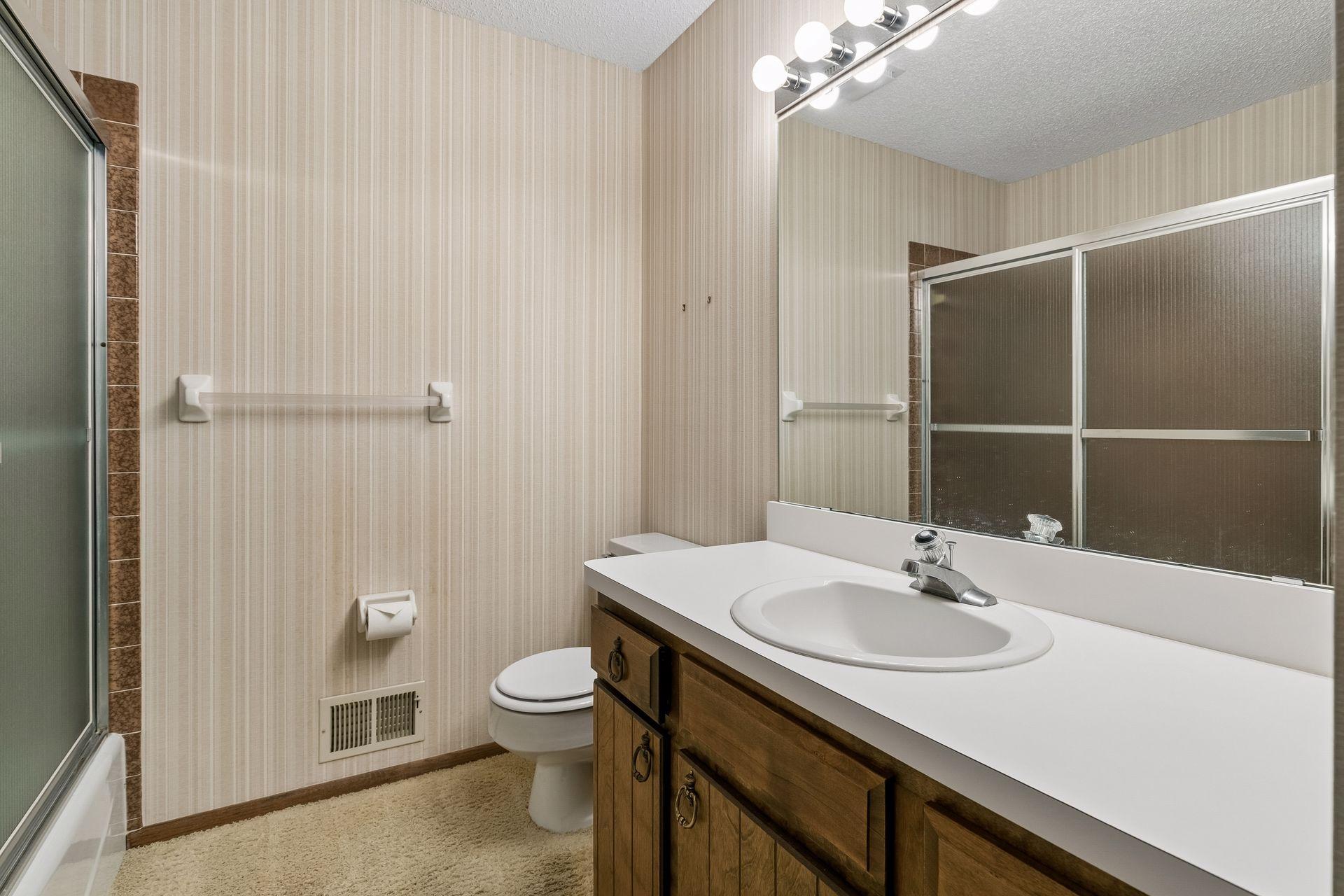 View of Residential at 2716 Isle Royale Court, Burnsville MN 55337, Burnsville (25 of 63) - Mike Wilen | Minnesota Team Real Estate