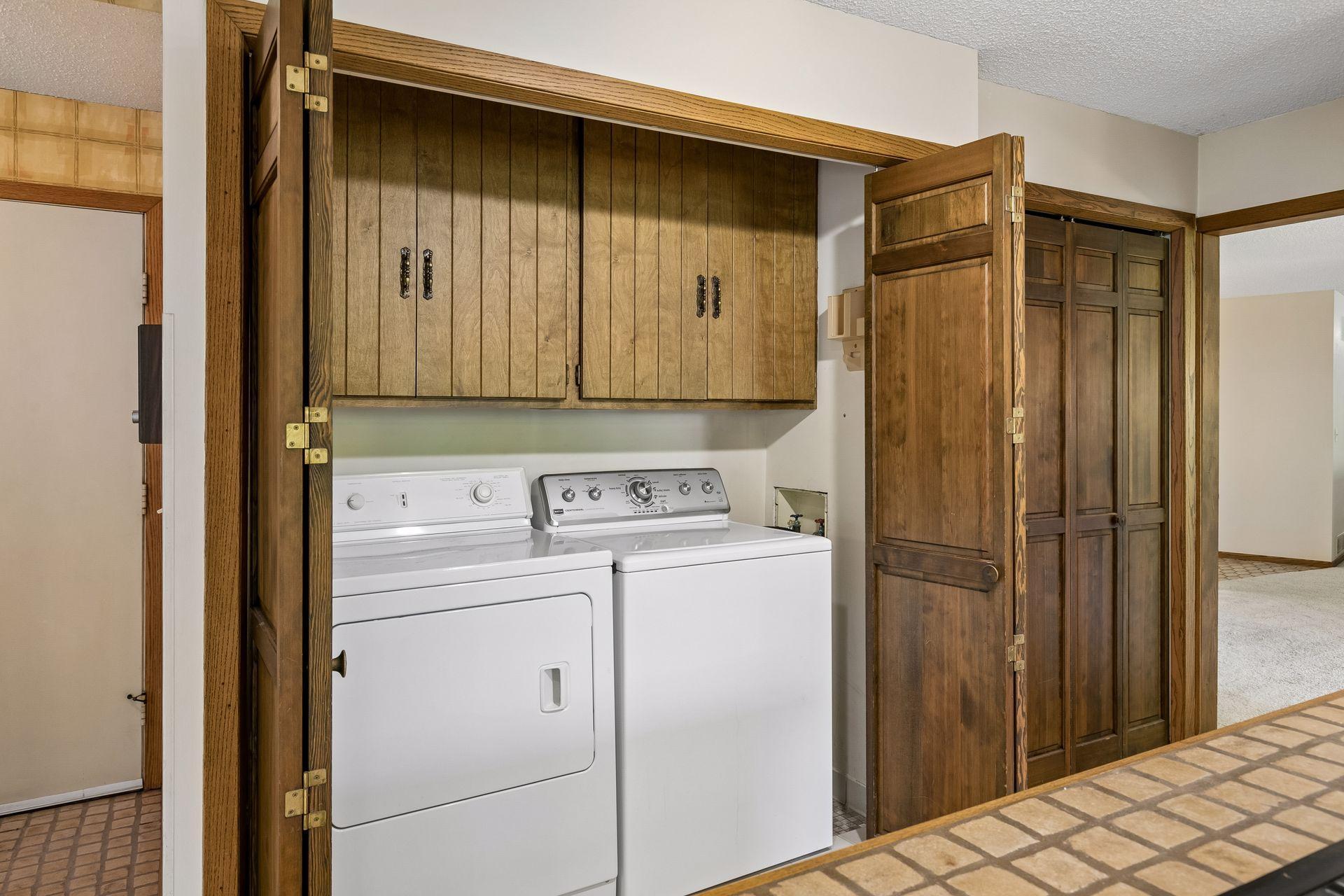 View of Residential at 2716 Isle Royale Court, Burnsville MN 55337, Burnsville (18 of 63) - Mike Wilen | Minnesota Team Real Estate