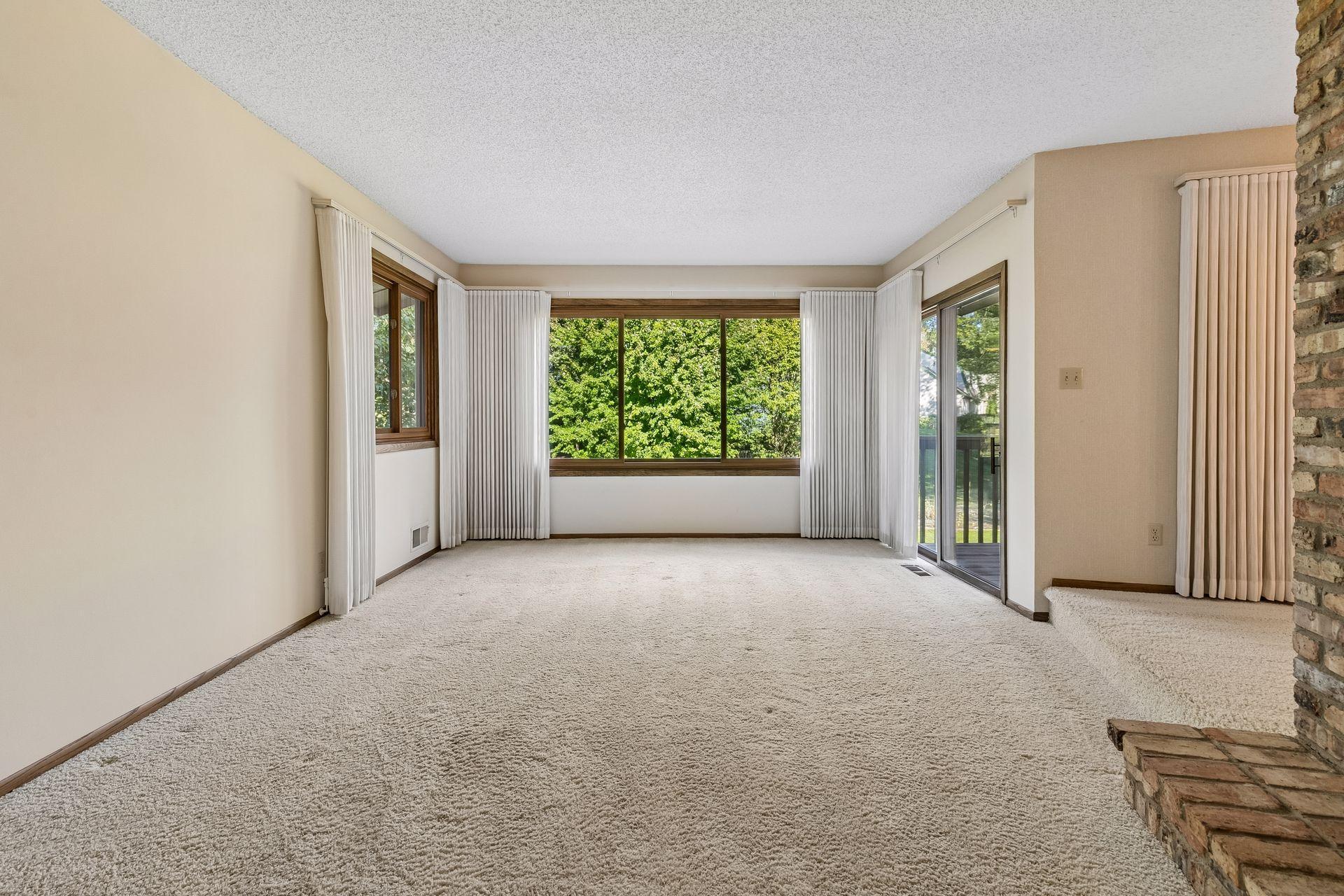 View of Residential at 2716 Isle Royale Court, Burnsville MN 55337, Burnsville (5 of 63) - Mike Wilen | Minnesota Team Real Estate