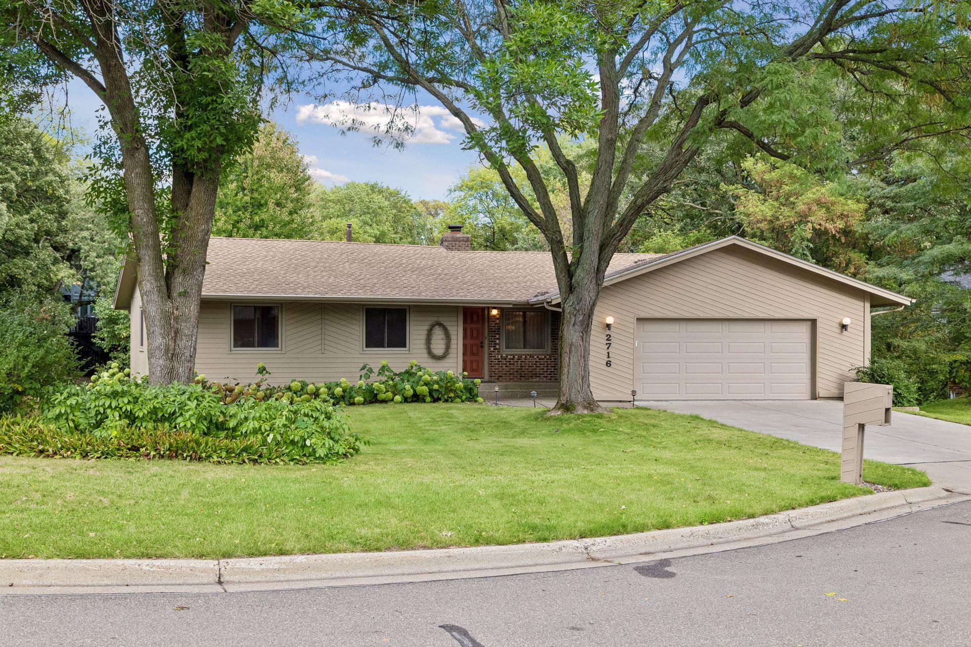View of Single Family at 2716 Isle Royale Court, Burnsville - Mike Wilen | Minnesota Team Real Estate