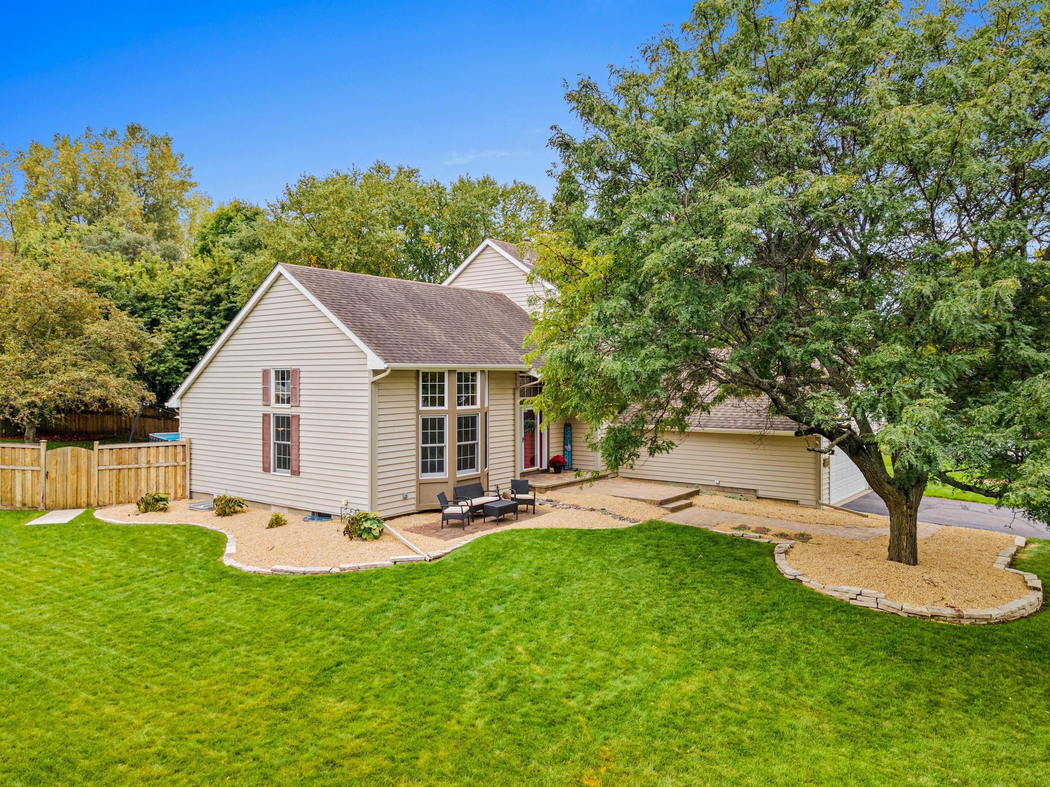 View of Residential at 726 Camberwell Drive, Eagan MN 55123, Eagan (44 of 54) - Mike Wilen | Minnesota Team Real Estate