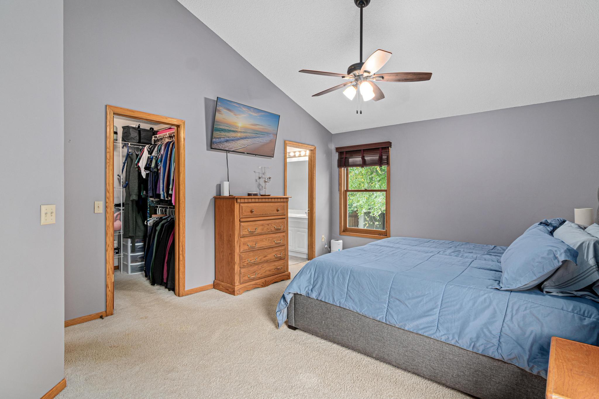 View of Residential at 726 Camberwell Drive, Eagan MN 55123, Eagan (30 of 54) - Mike Wilen | Minnesota Team Real Estate