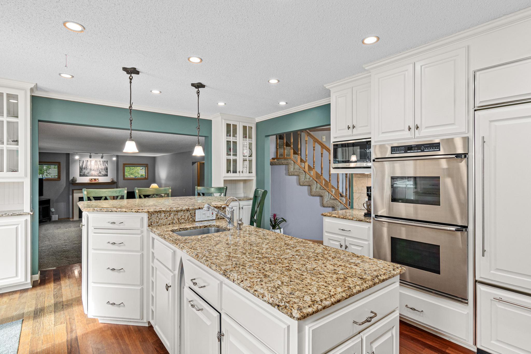 View of Residential at 726 Camberwell Drive, Eagan MN 55123, Eagan (9 of 54) - Mike Wilen | Minnesota Team Real Estate