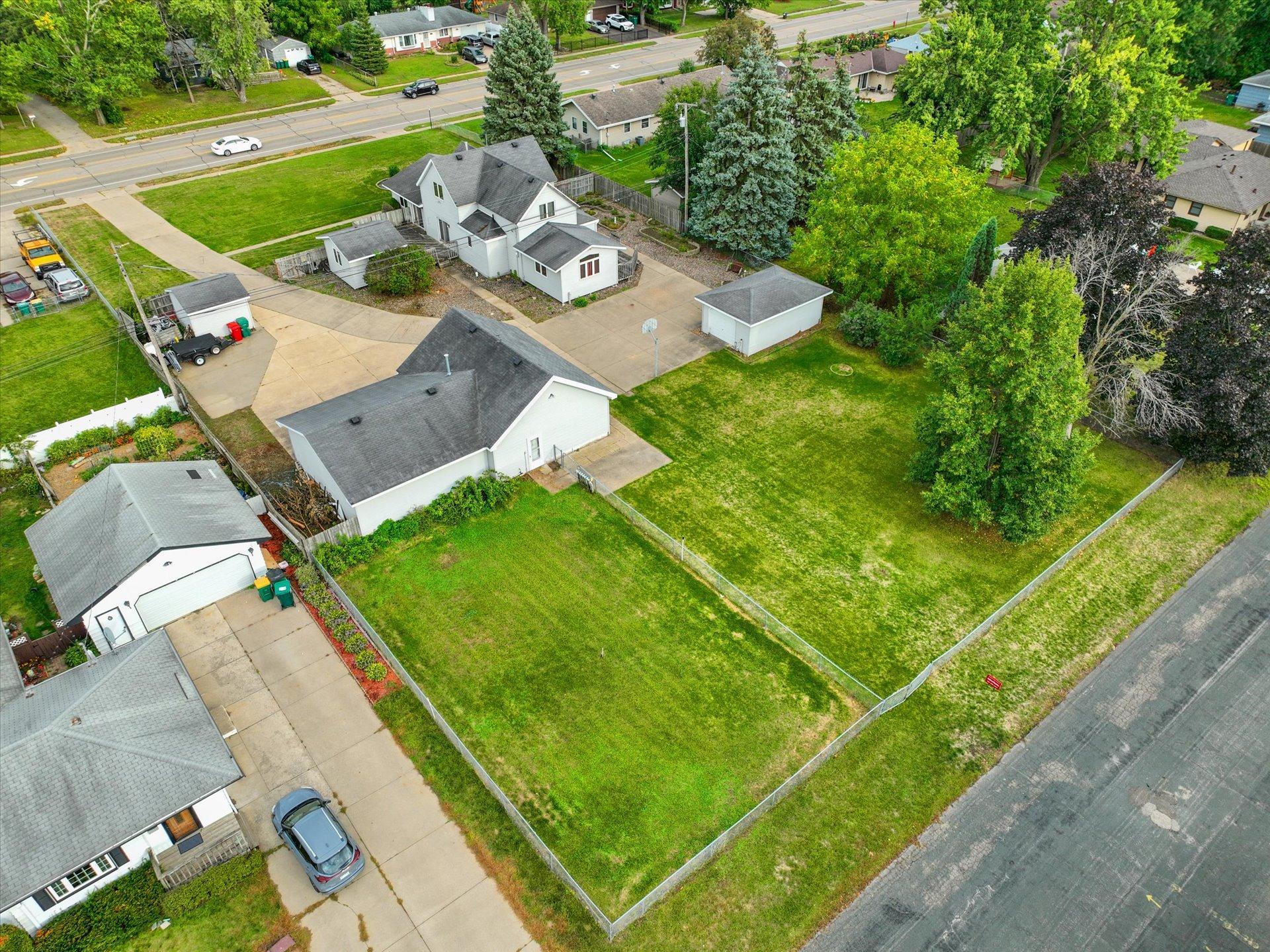 View of Residential at 8428 Portland Avenue, Bloomington MN 55420, Bloomington (35 of 36) - Mike Wilen | Minnesota Team Real Estate