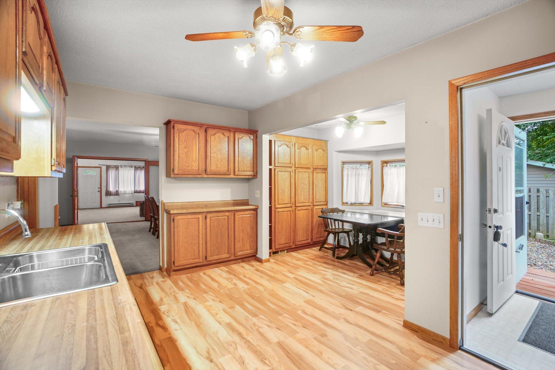 View of Residential at 8428 Portland Avenue, Bloomington MN 55420, Bloomington (5 of 36) - Mike Wilen | Minnesota Team Real Estate