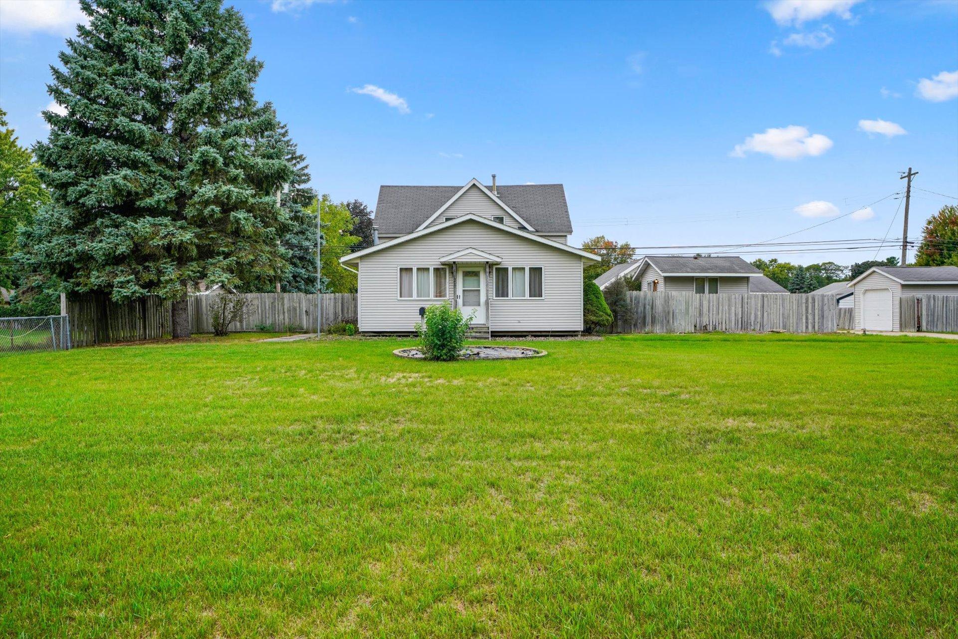 View of Residential at 8428 Portland Avenue, Bloomington MN 55420, Bloomington (3 of 36) - Mike Wilen | Minnesota Team Real Estate