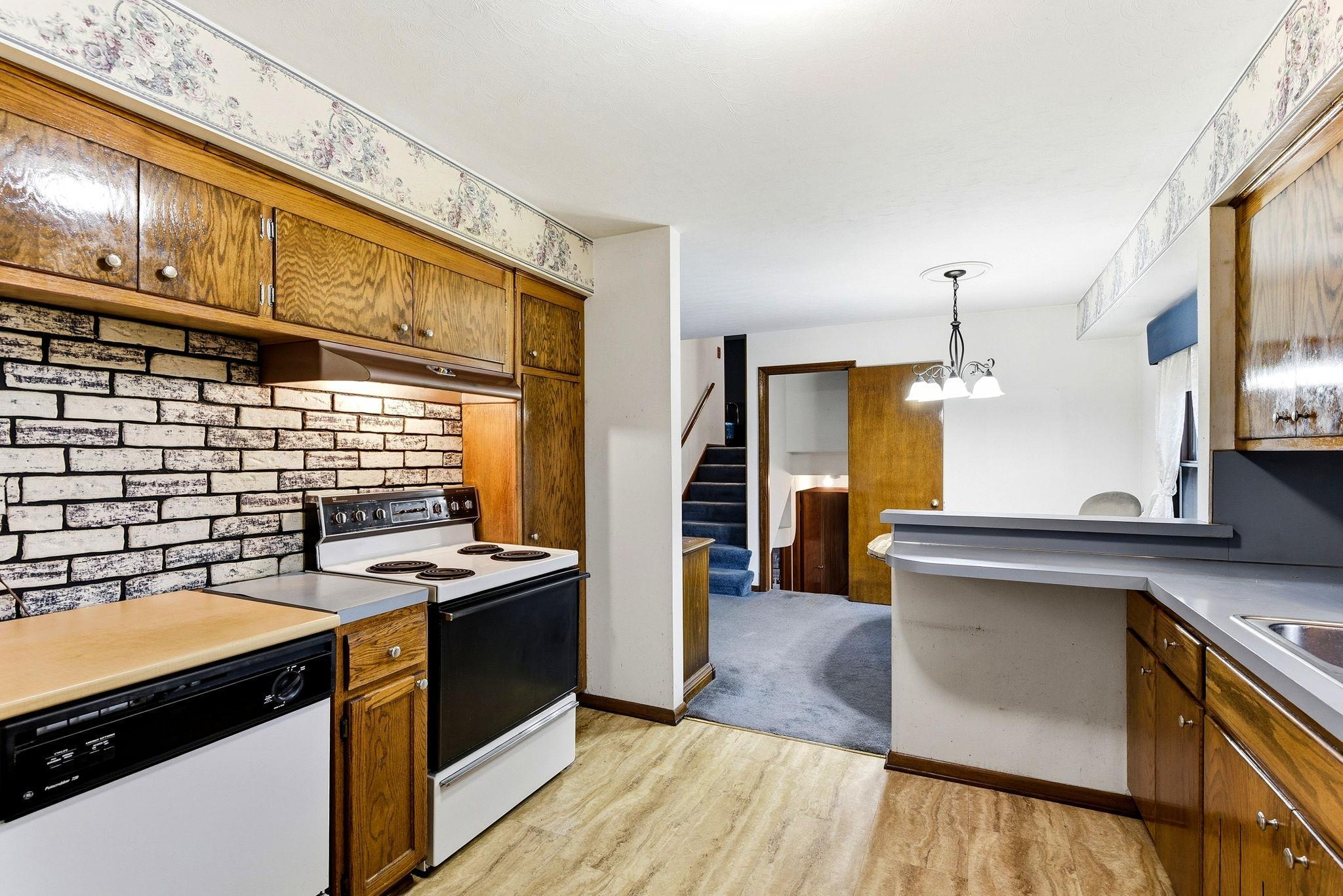 View of Residential at 2812 65th Avenue, Brooklyn Center MN 55430, Brooklyn Center (14 of 24) - Mike Wilen | Minnesota Team Real Estate