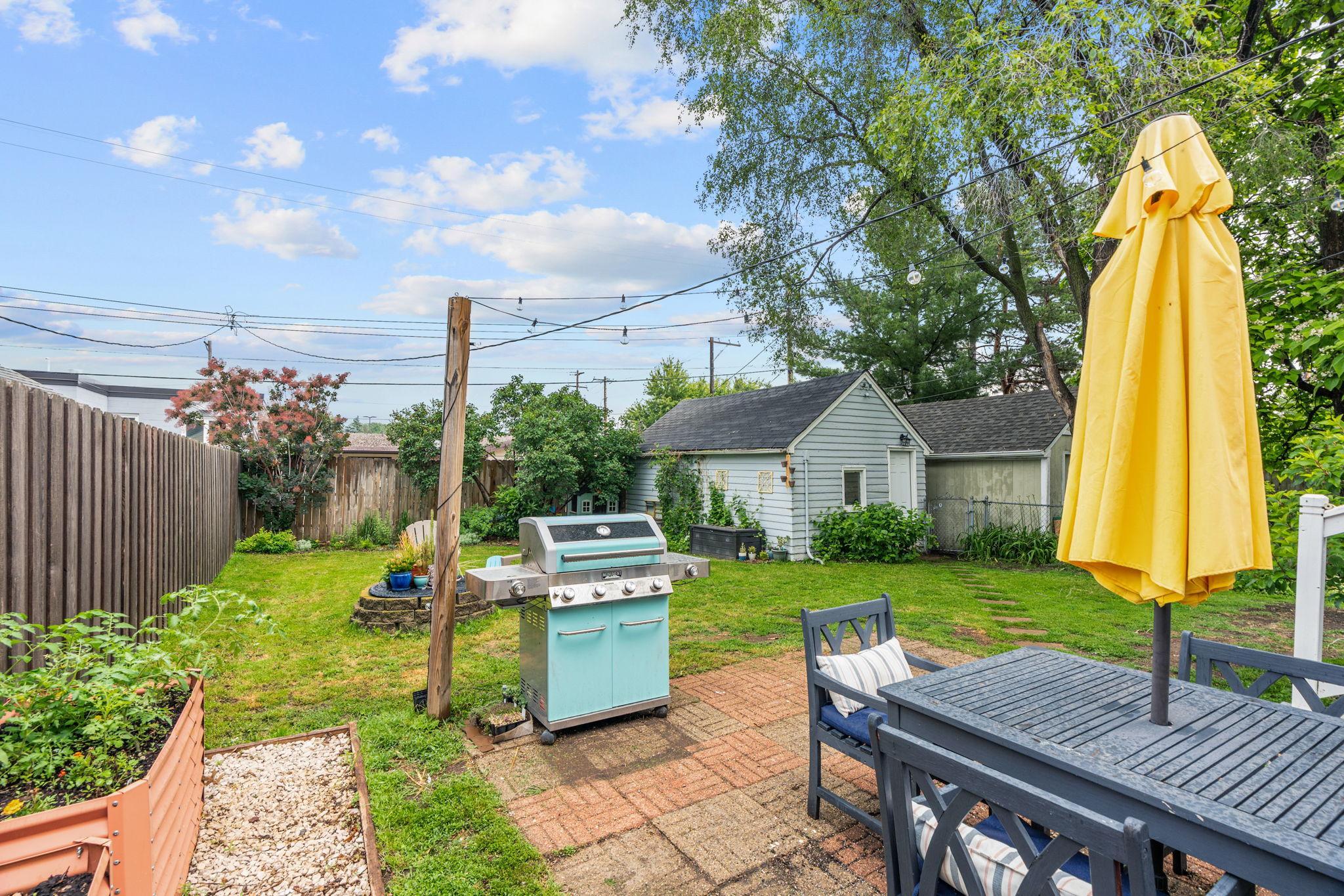 View of Residential at 1133 California Avenue, Saint Paul MN 55108, Saint Paul (30 of 31) - Mike Wilen | Minnesota Team Real Estate