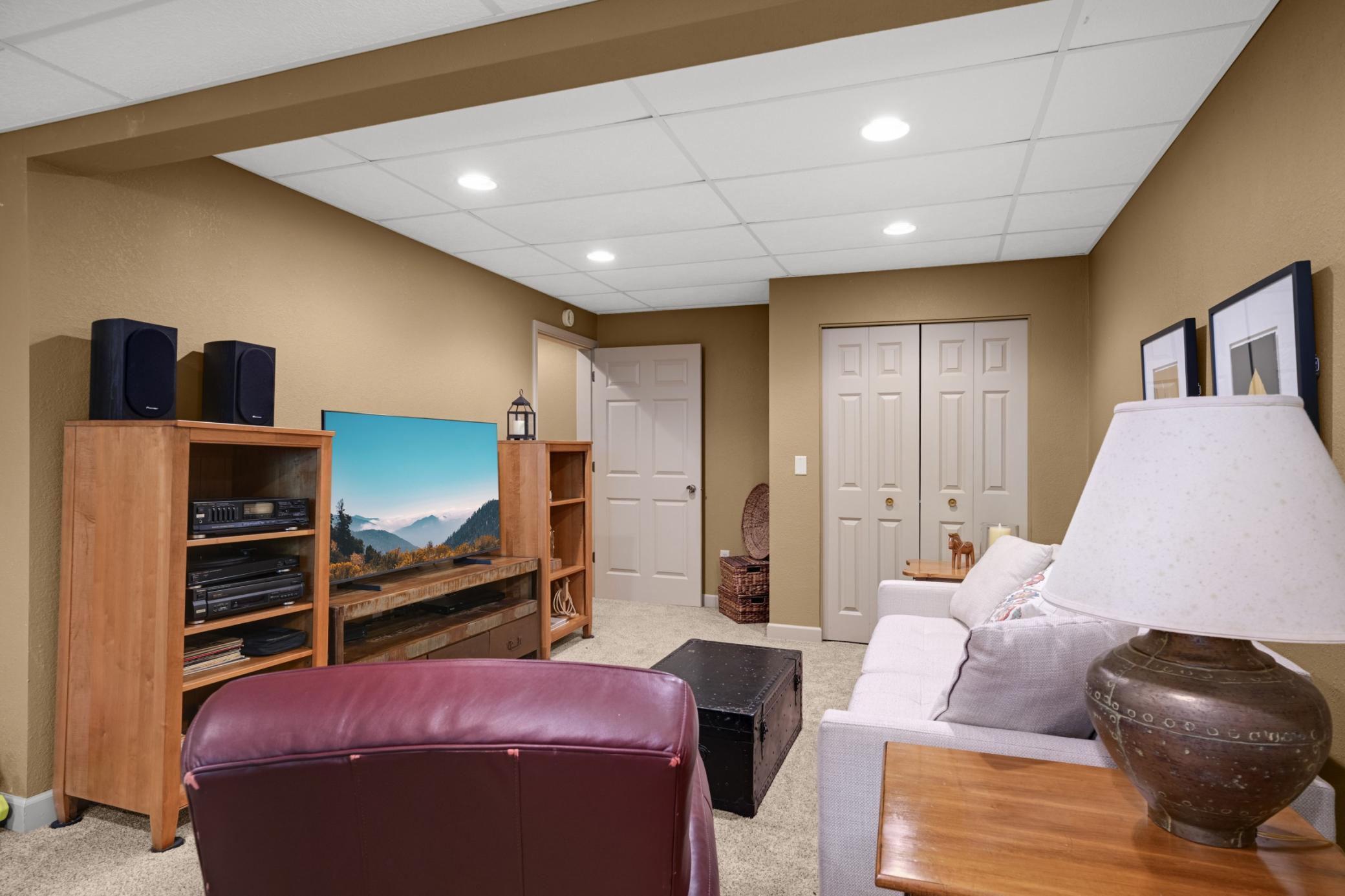 View of Residential at 14105 Forest Lane, Apple Valley MN 55124, Apple Valley (38 of 48) - Mike Wilen | Minnesota Team Real Estate